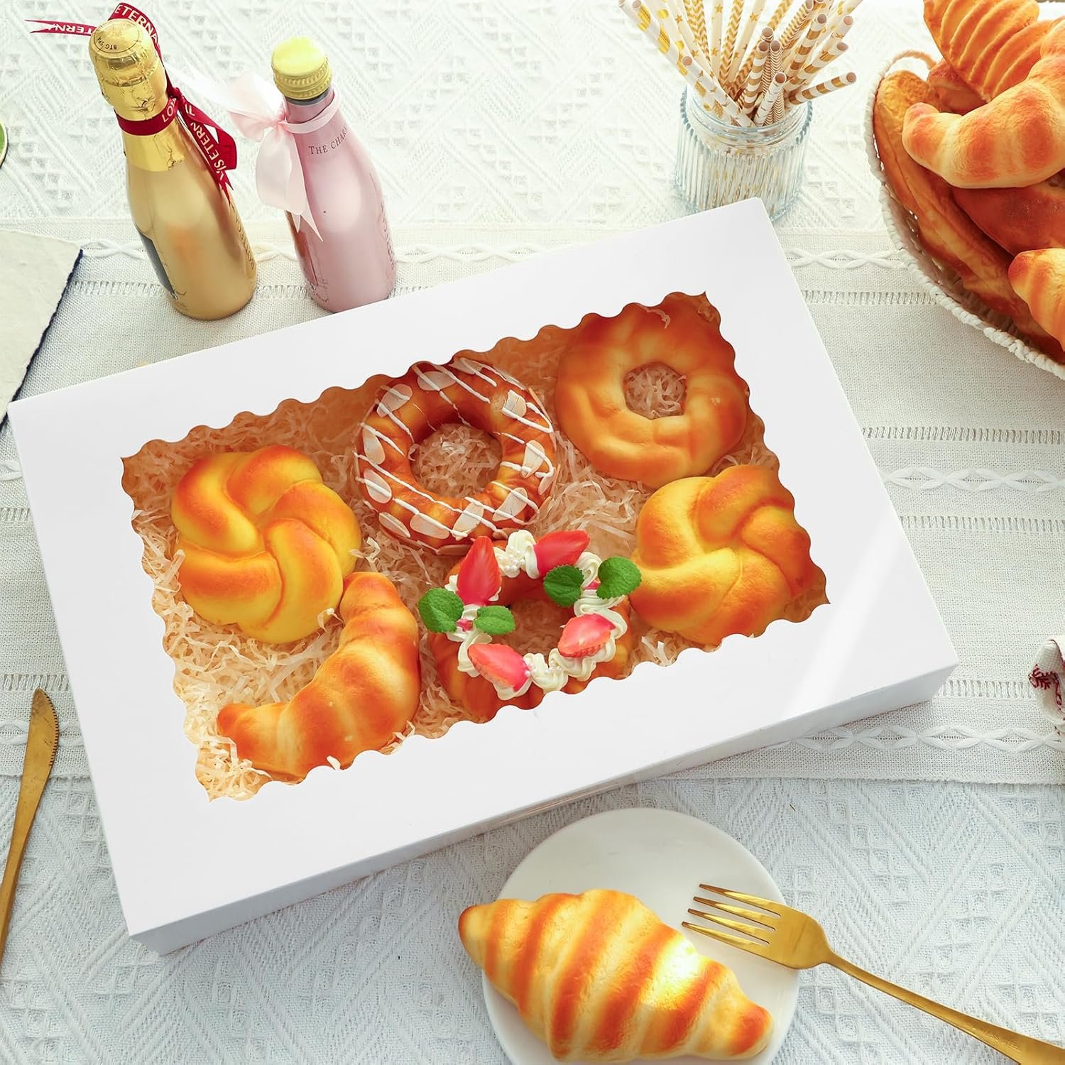 Boîtes à pâtisserie en vrac de 40 pièces, 16x11x2,5 pouces, avec fenêtre pour donuts, douceurs, pâtisseries, tartes, muffins et fraises en chocolat, fournisseur pour logo personnalisé.