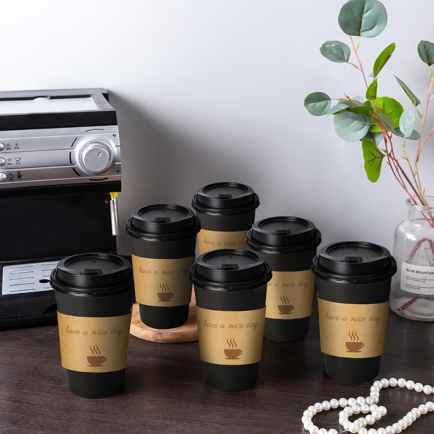 Grossiste de Tasses à Café 16 oz en Vrac, Tasses Jetables Noires avec Couvercles, Agitateurs et Manchons, OEM pour Bureau, Voyage et Domicile