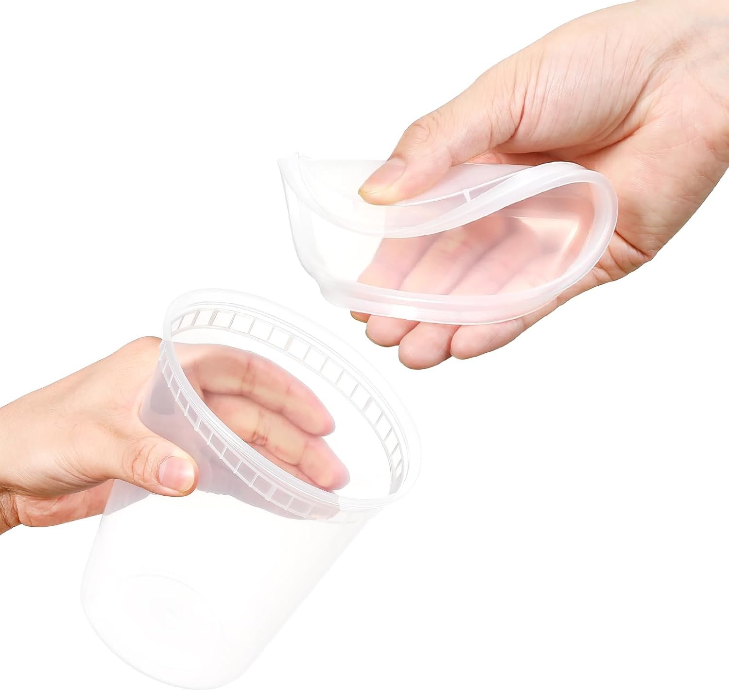 Grossiste de conteneurs alimentaires en plastique avec couvercles, assortiment de tailles (8 oz, 16 oz, 32 oz), pour stockage hermétique et utilisation au congélateur, au lave-vaisselle et au micro-ondes. Logo Personnalisé pour des contenants de soupe adaptés aux plats à emporter, fournis par un fabricant fiable. Vente en gros disponible.