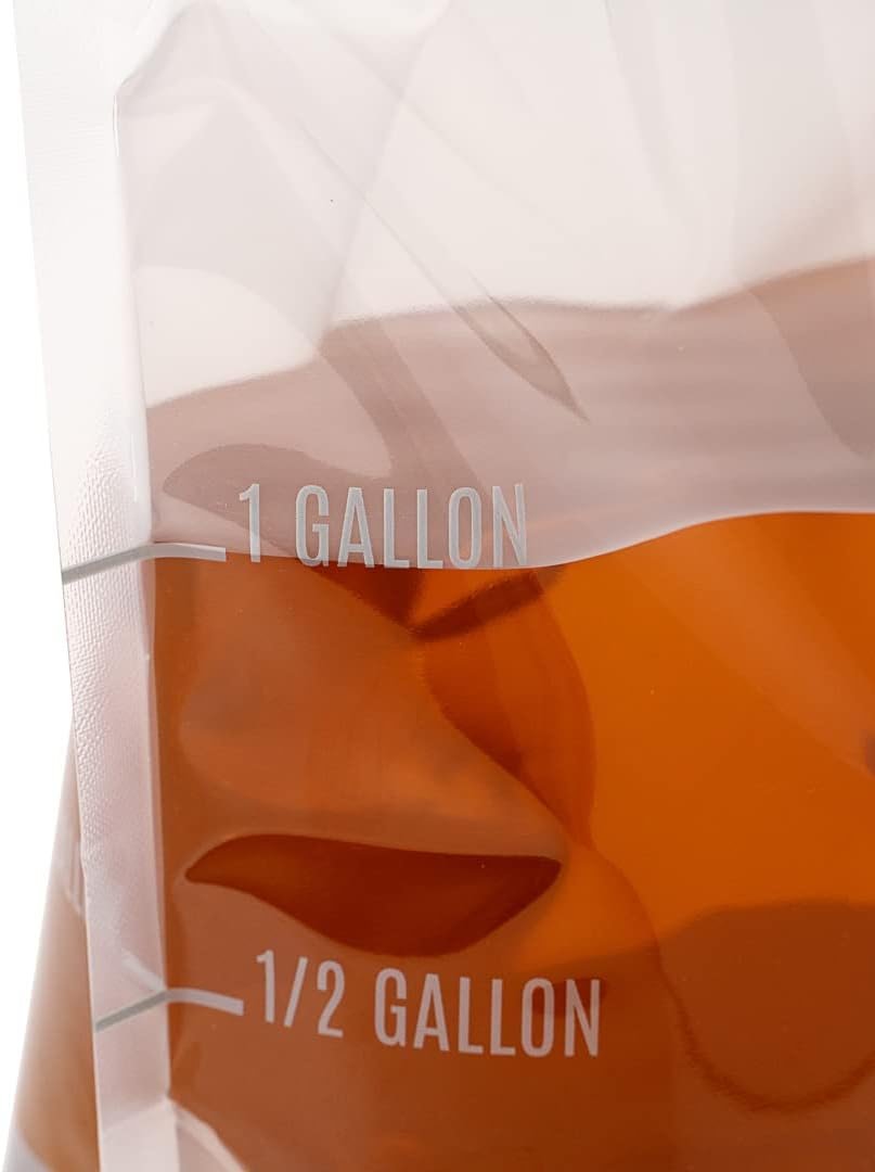 Containers d'eau de 1 gallon avec 10 sacs à boisson en plastique clair, vendus en gros, incluant des bouchons à preuve d'altération. Solution idéale pour les événements de traiteur, le camping ou la randonnée, ces sacs sont dotés d'une poignée durable et conviennent à une marque blanche.