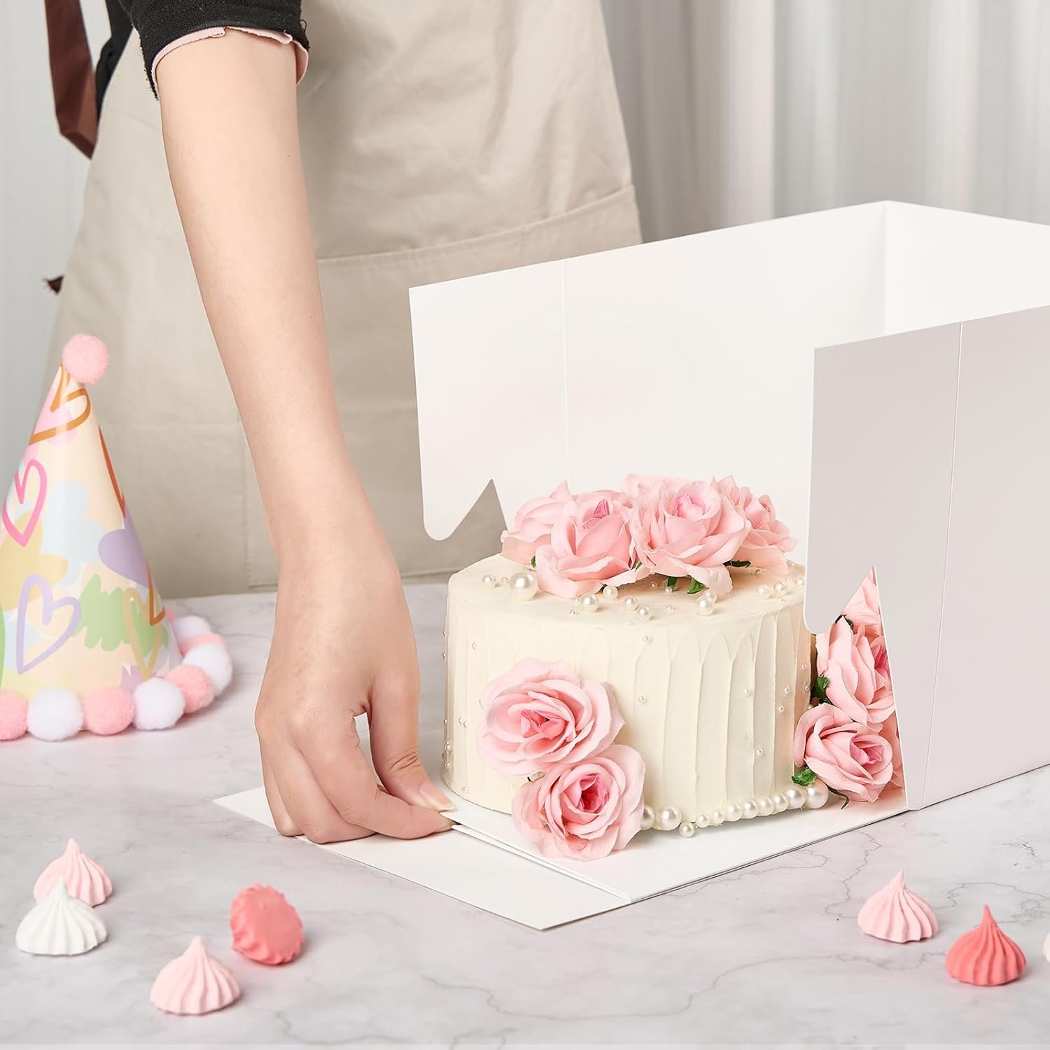 Vente en Gros de Boîtes à Gâteau 4 Pièces 8 x 8 x 8 Pouces avec Fenêtre et Autocollants, Fournisseur de Contenants à Gâteau Jetables pour Événements, Logo Personnalisé Vente en Gros de Boîtes à Gâteau 4 Pièces 8 x 8 x 8 Pouces avec Fenêtre et Autocollants, Fournisseur de Contenants à Gâteau Jetables pour Événements, Logo Personnalisé