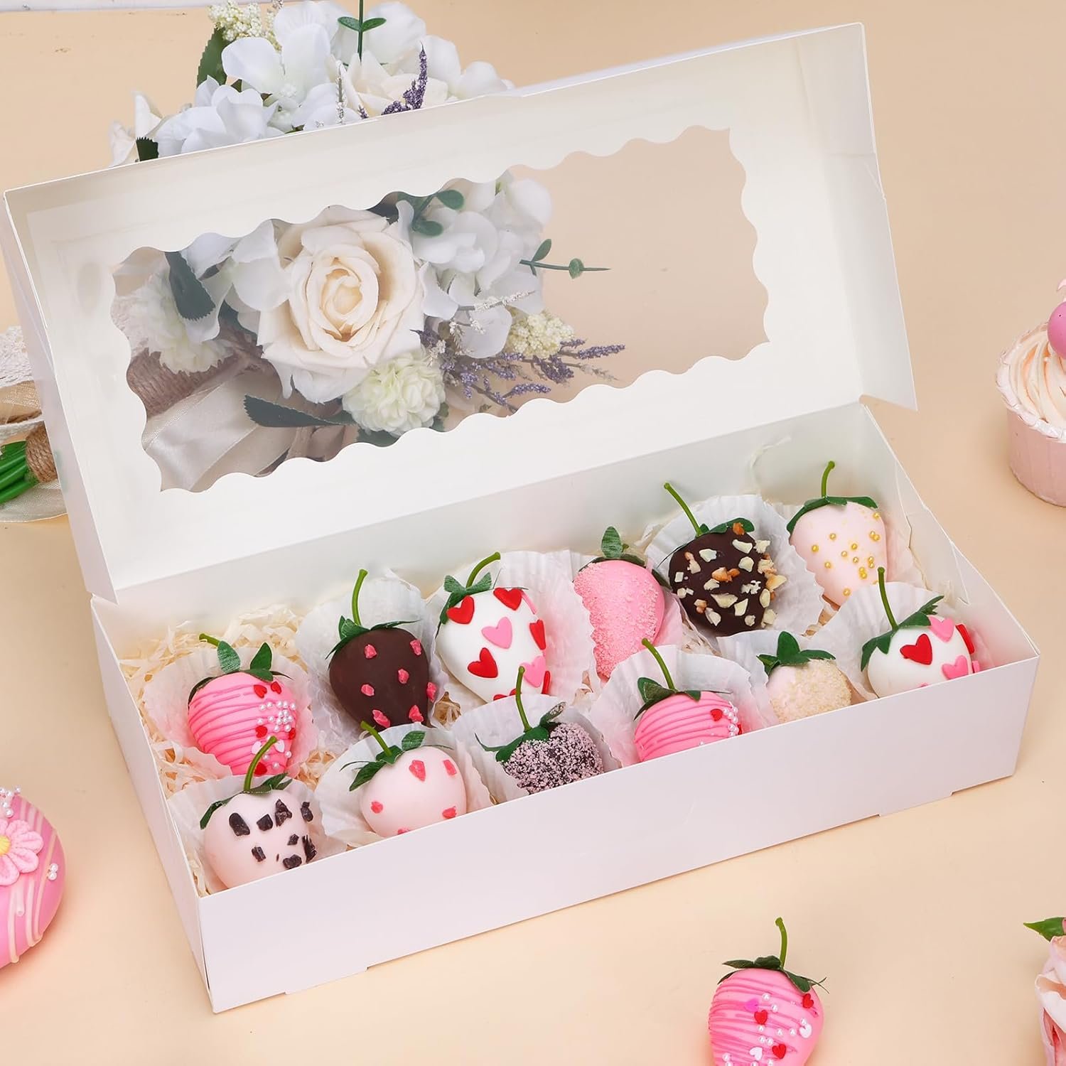 Grossiste de boîtes à biscuits blanches 30 pcs 12x5.5x2.5 pouces avec fenêtre pour douceurs, logo personnalisé, vente en gros de pâtisseries, chocolats, donuts et cake pops.