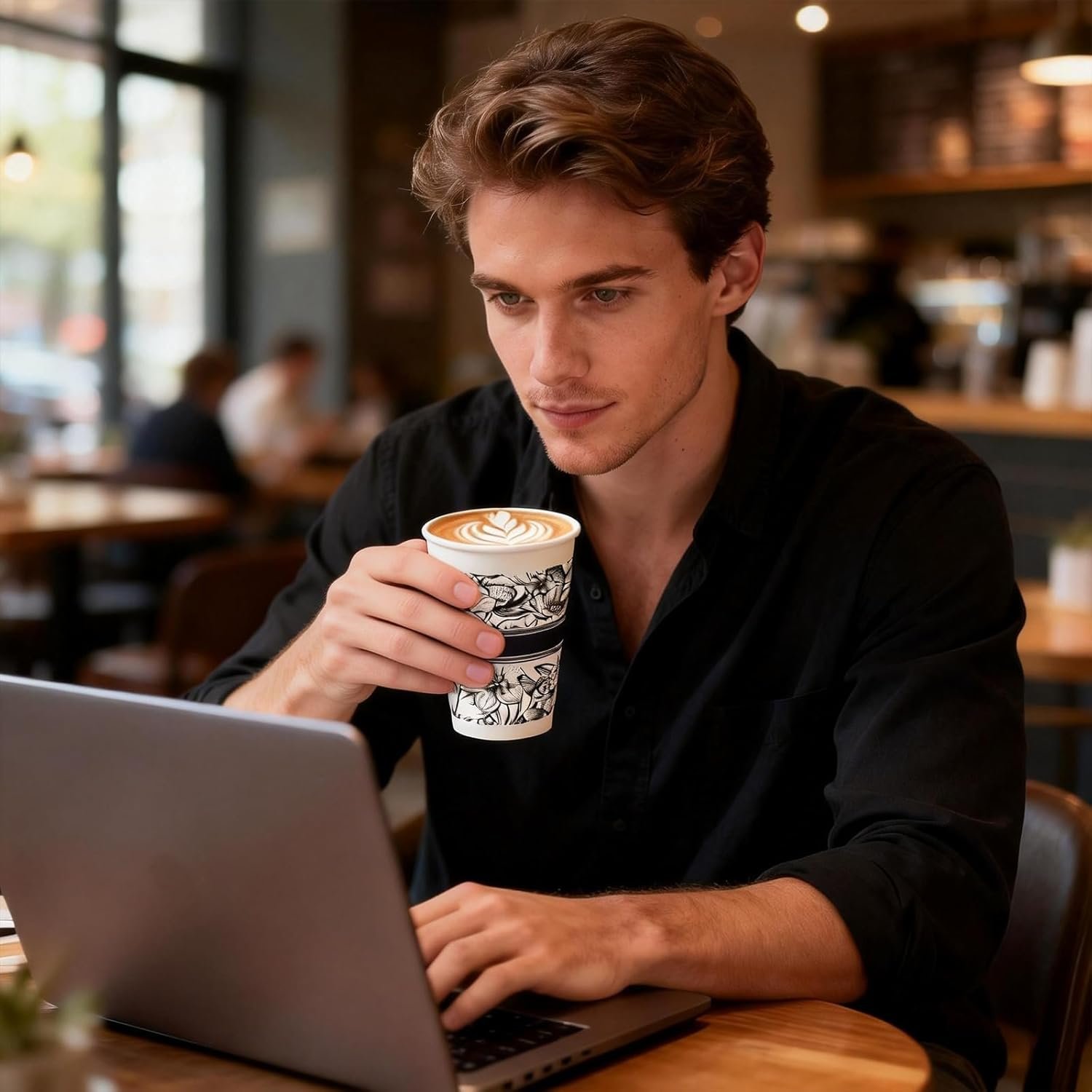 Grossiste de gobelets en papier personnalisés avec logo, 8/12/16 oz, gobelets jetables robustes et étanches pour boissons chaudes et froides, fournisseur idéal pour cafés, bureaux et restaurants - Vente en gros de 1000 unités. Grossiste de gobelets en papier personnalisés avec logo, 8/12/16 oz, gobelets jetables robustes et étanches pour boissons chaudes et froides, fournisseur idéal pour cafés, bureaux et restaurants - Vente en gros de 1000 unités.