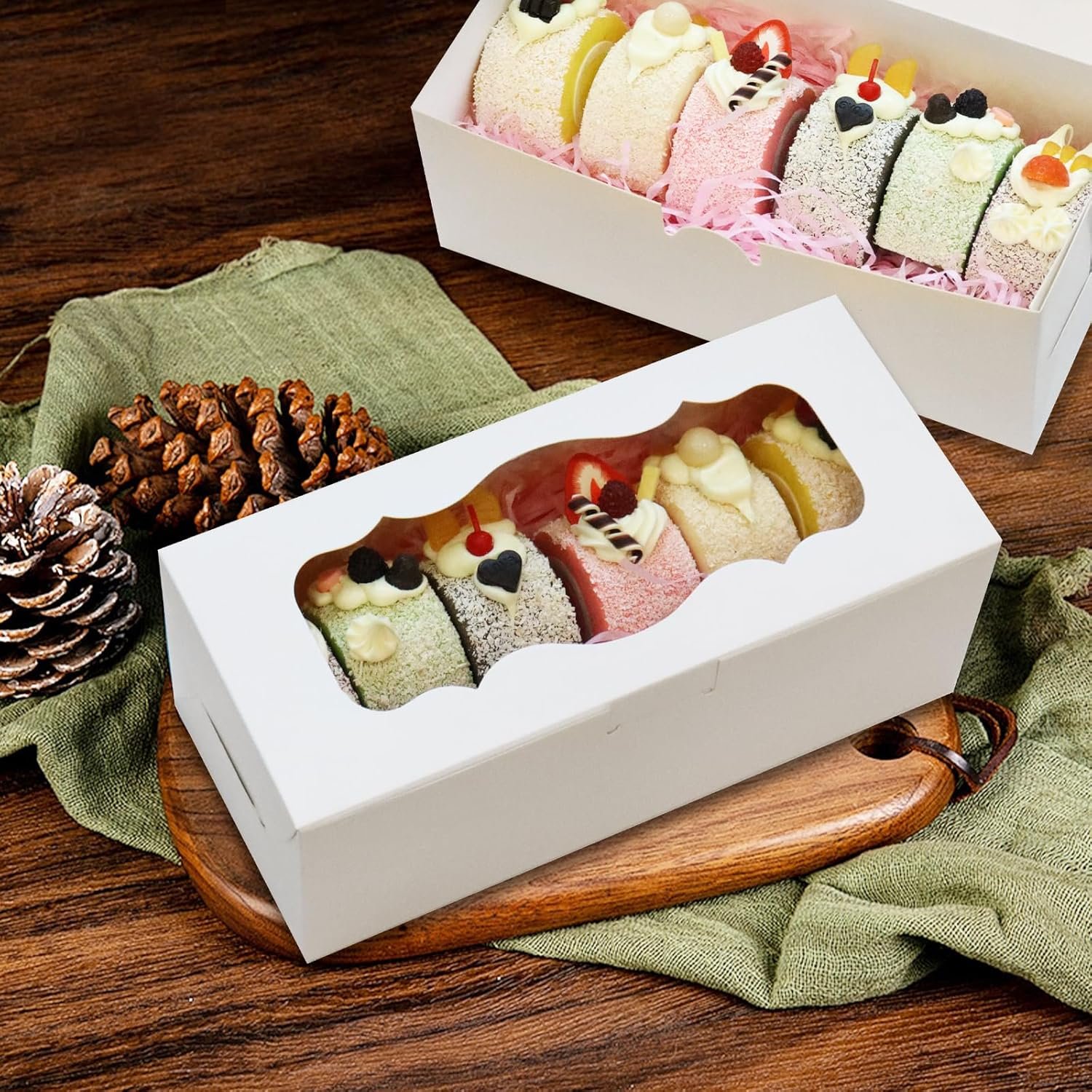 Grossiste Boîtes à Gâteaux Blanches avec Fenêtre 30pcs 9x4x3,5 Pouces, Fournisseur de Boîtes pour Gâteaux en Pain, Desserts, Muffins, Donuts et Bonbons, Logo Personnalisé, Vente en Gros