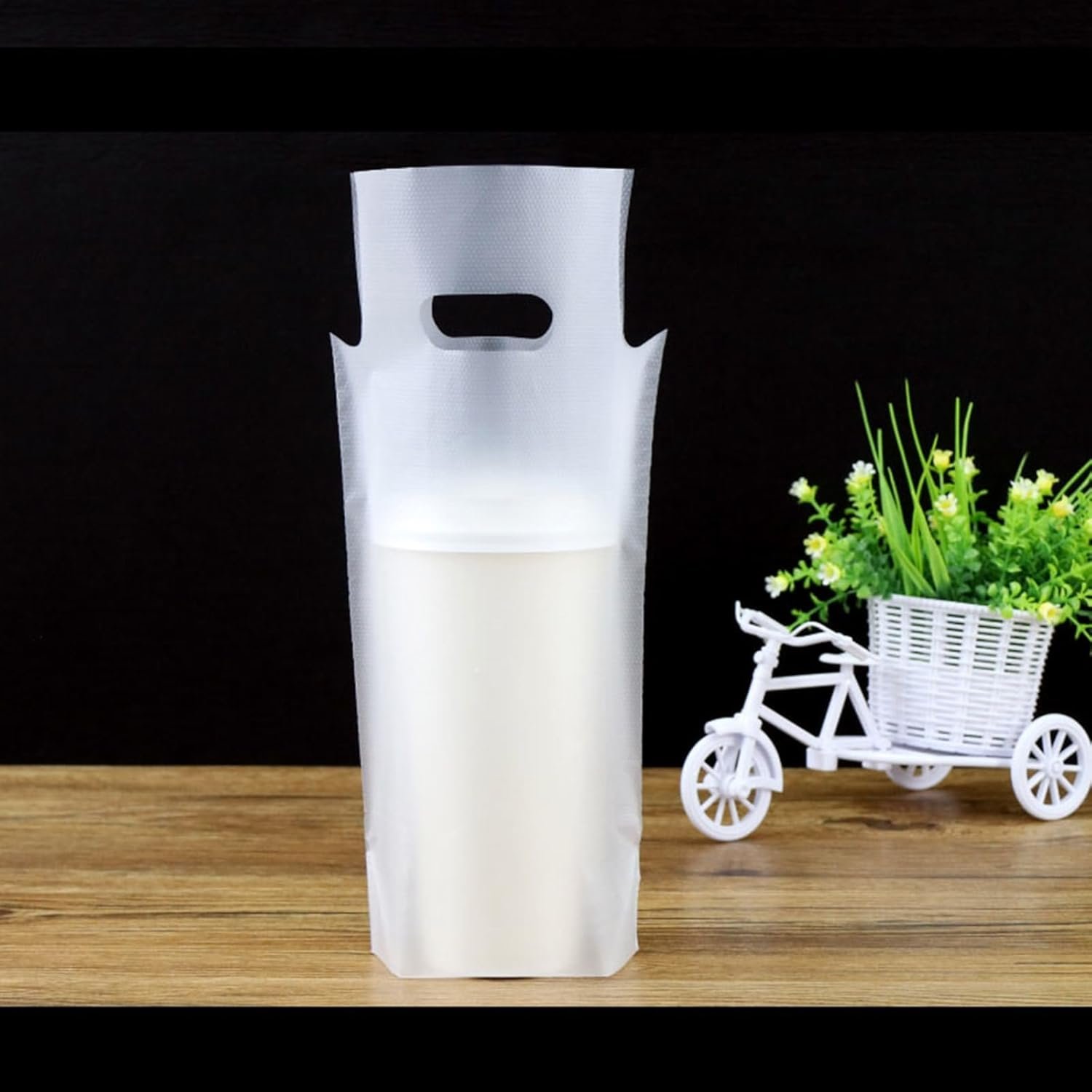 Grossiste de sacs à boissons en plastique 500 unités, support à emporter avec logo personnalisé, emballage transparent pour café et jus, fabricant de pochettes individuelles pour restaurants.