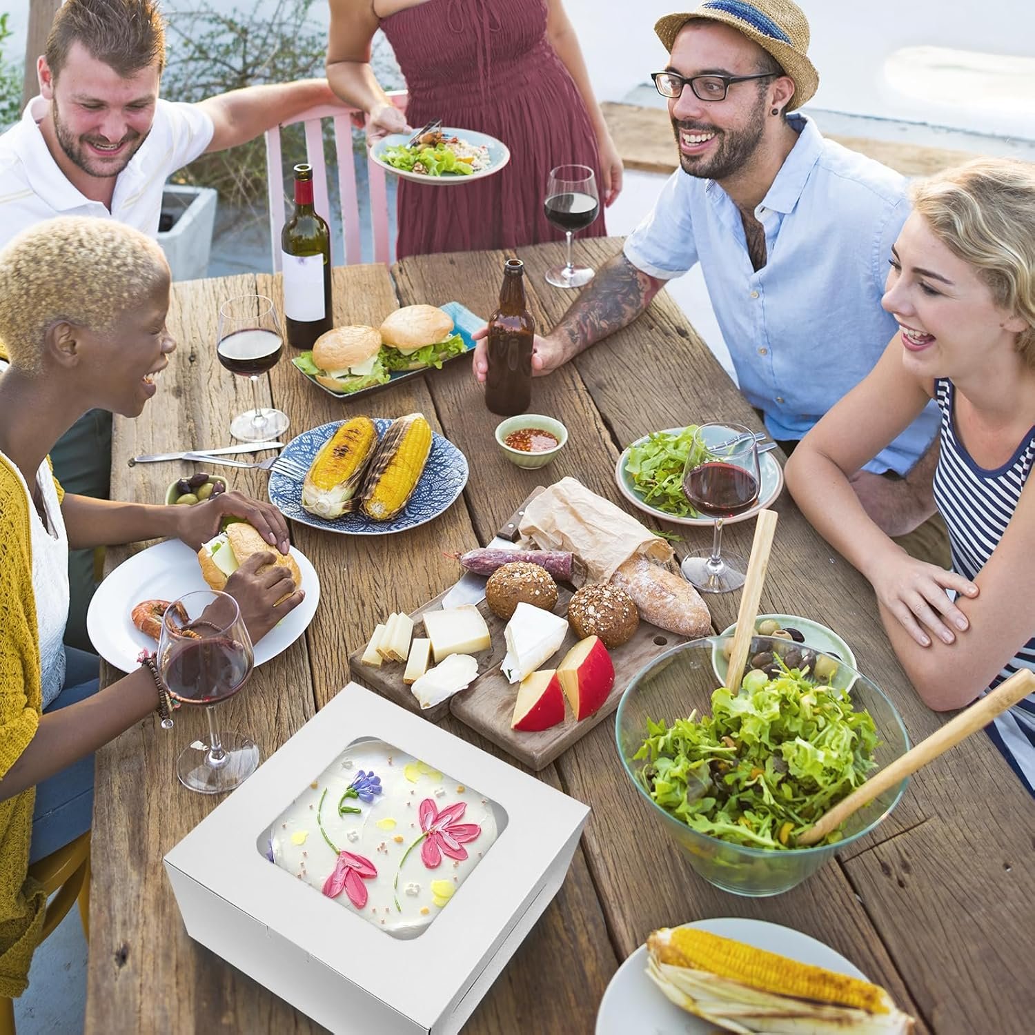 Grossiste de boîtes à gâteaux jetables 10x10x5 pouces avec logo personnalisé, comprenant des plaques à gâteau et des autocollants pour la fête des mères, pâtisseries, cupcakes, tartes, biscuits, vente en gros. Grossiste de boîtes à gâteaux jetables 10x10x5 pouces avec logo personnalisé, comprenant des plaques à gâteau et des autocollants pour la fête des mères, pâtisseries, cupcakes, tartes, biscuits, vente en gros.