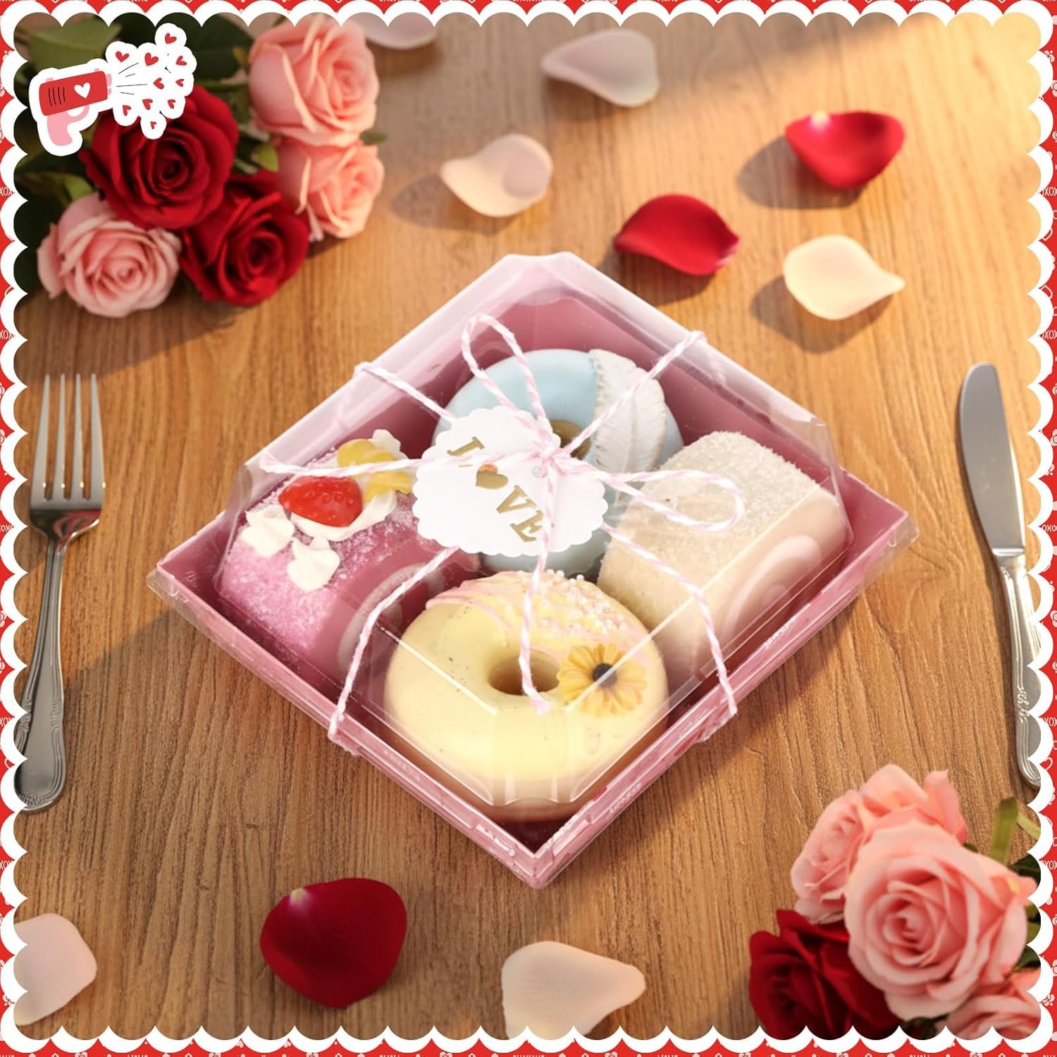 Grossiste 50 Boîtes à Charcuterie de Saint-Valentin avec Couvercles Clairs, 5.3 x 5 Pouces, Personnalisation de Logo, Fournisseur de Boîtes en Papier Jetables pour Gâteaux, Biscuits, Desserts, Sandwichs et Cadeaux de Fête (Rose)