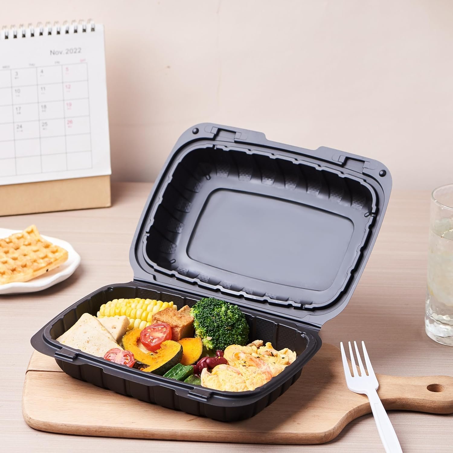 Grossiste conteneurs en plastique clamshell 9X6 1 compartiment, emballage de 50 unités, vente en gros, fabricants d’emballages jetables avec couvercle à clapet sécurisé. Logo Personnalisé disponible. Grossiste conteneurs en plastique clamshell 9X6 1 compartiment, emballage de 50 unités, vente en gros, fabricants d’emballages jetables avec couvercle à clapet sécurisé. Logo Personnalisé disponible.