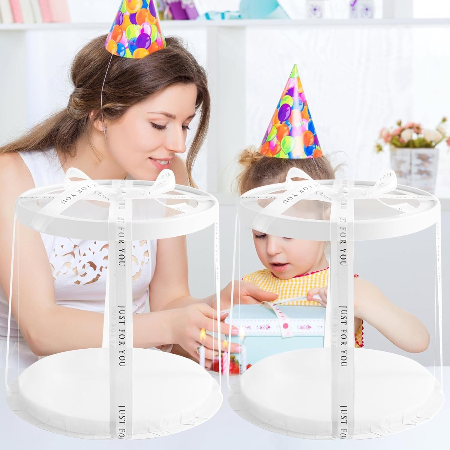 Grossiste de boîtes à gâteaux rondes transparentes 8,5 * 9,5 pouces avec ruban, idéales pour gâteaux à étages de 7 pouces et 6 pouces, fournisseur de boîtes à gâteaux multi-couches pour les festivités de Noël, vente en gros de 6 pièces. Logo personnalisé inclus.