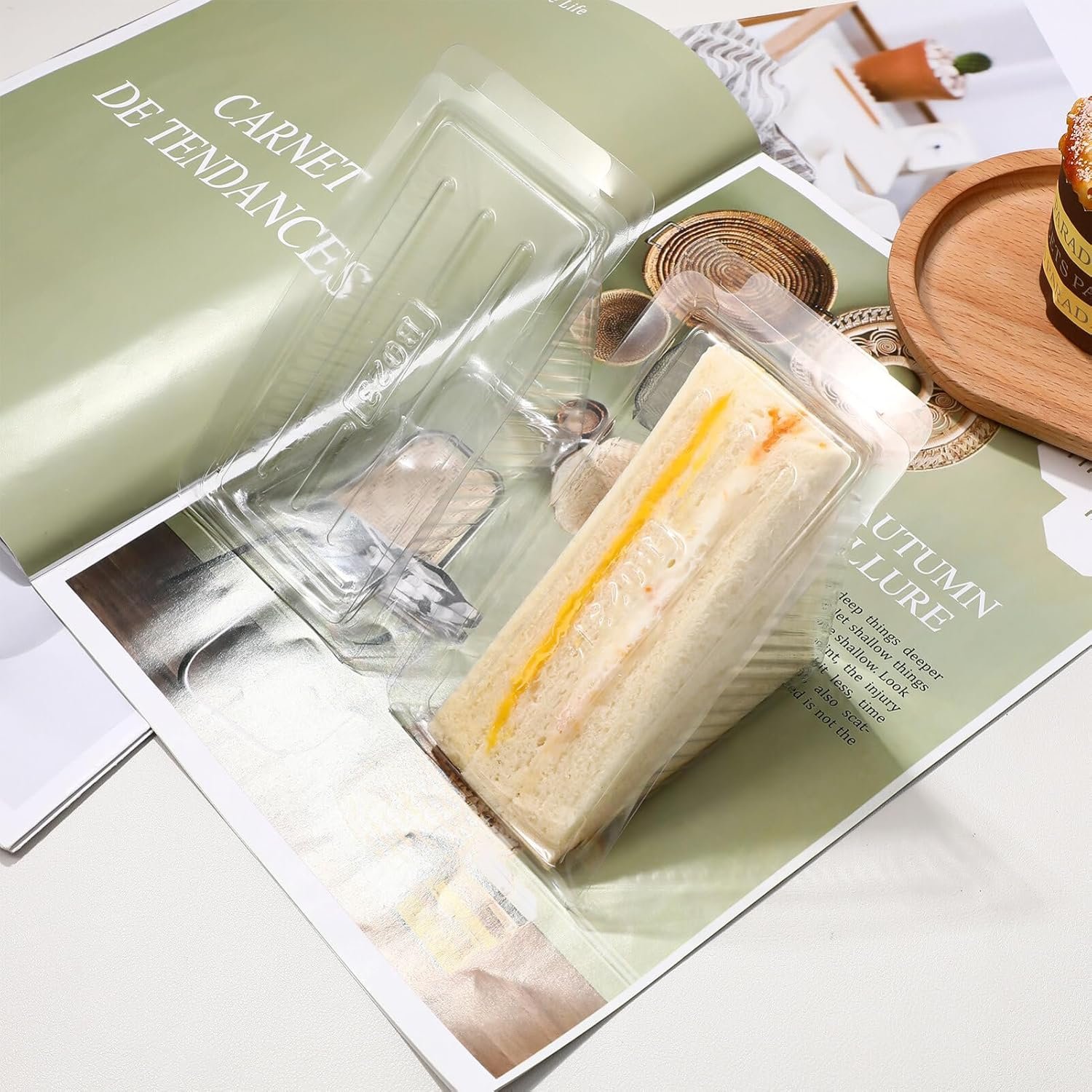 Grossiste en emballages alimentaires jetables pour sandwichs, conteneurs triangulaires clairs de 15 x 8,5 x 8 cm, Logo Personnalisé pour événements comme les mariages ou les baby showers, Fournisseur spécialisé en vente en gros. Grossiste en emballages alimentaires jetables pour sandwichs, conteneurs triangulaires clairs de 15 x 8,5 x 8 cm, Logo Personnalisé pour événements comme les mariages ou les baby showers, Fournisseur spécialisé en vente en gros.
