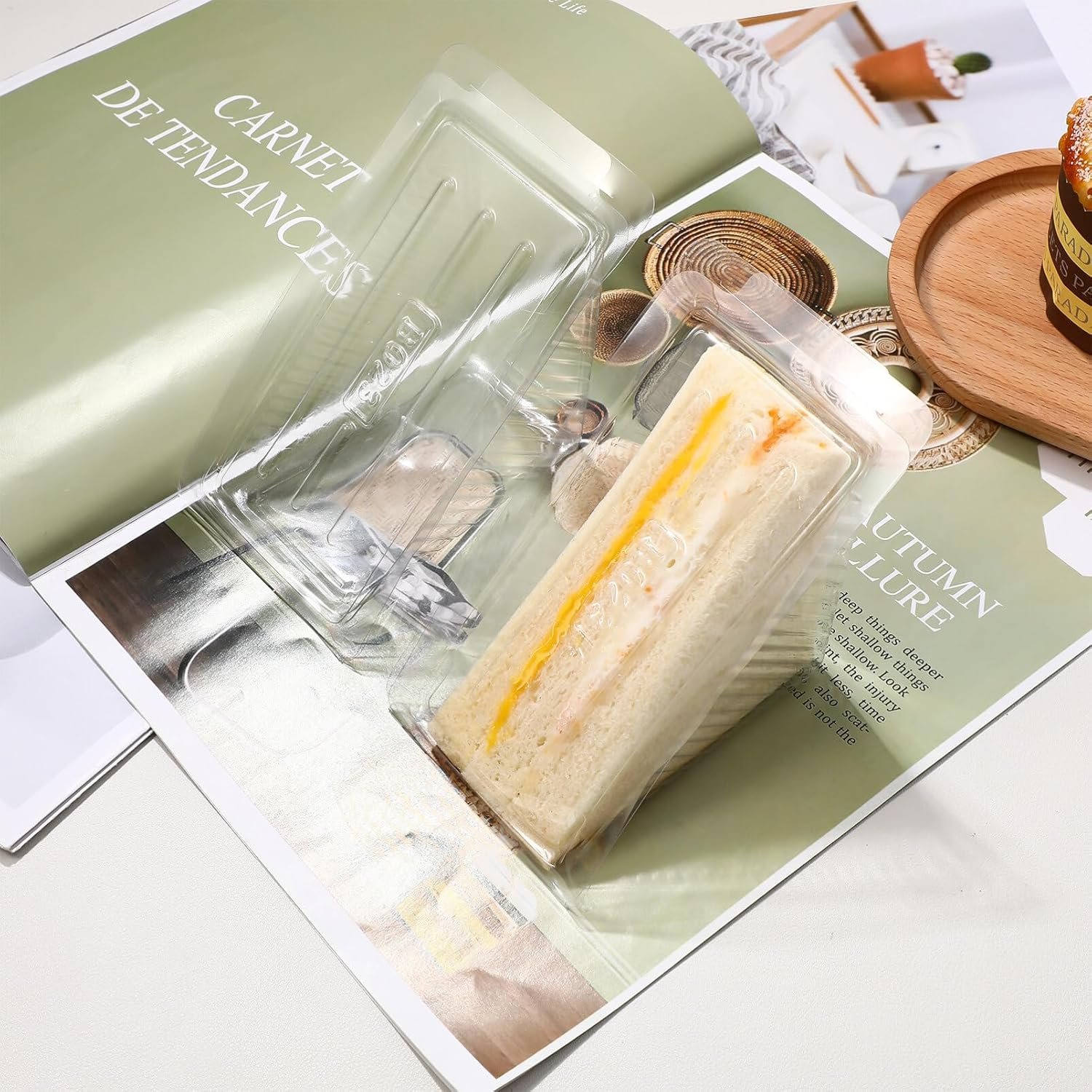Boîte à sandwich triangulaire transparente 50PCS en plastique, grossiste pour contenant de gâteau, fabricant de solutions d'emballage jetables.