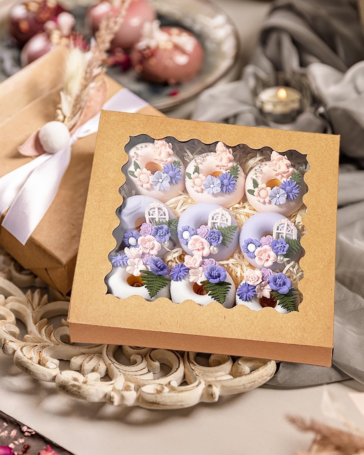 Grossiste Boîtes à tarte brunes 55pcs 8x8x2,5 pouces avec fenêtre, assemblage facile, Boîtes pour macarons et biscuits, Logo personnalisé, Fournisseur en gros