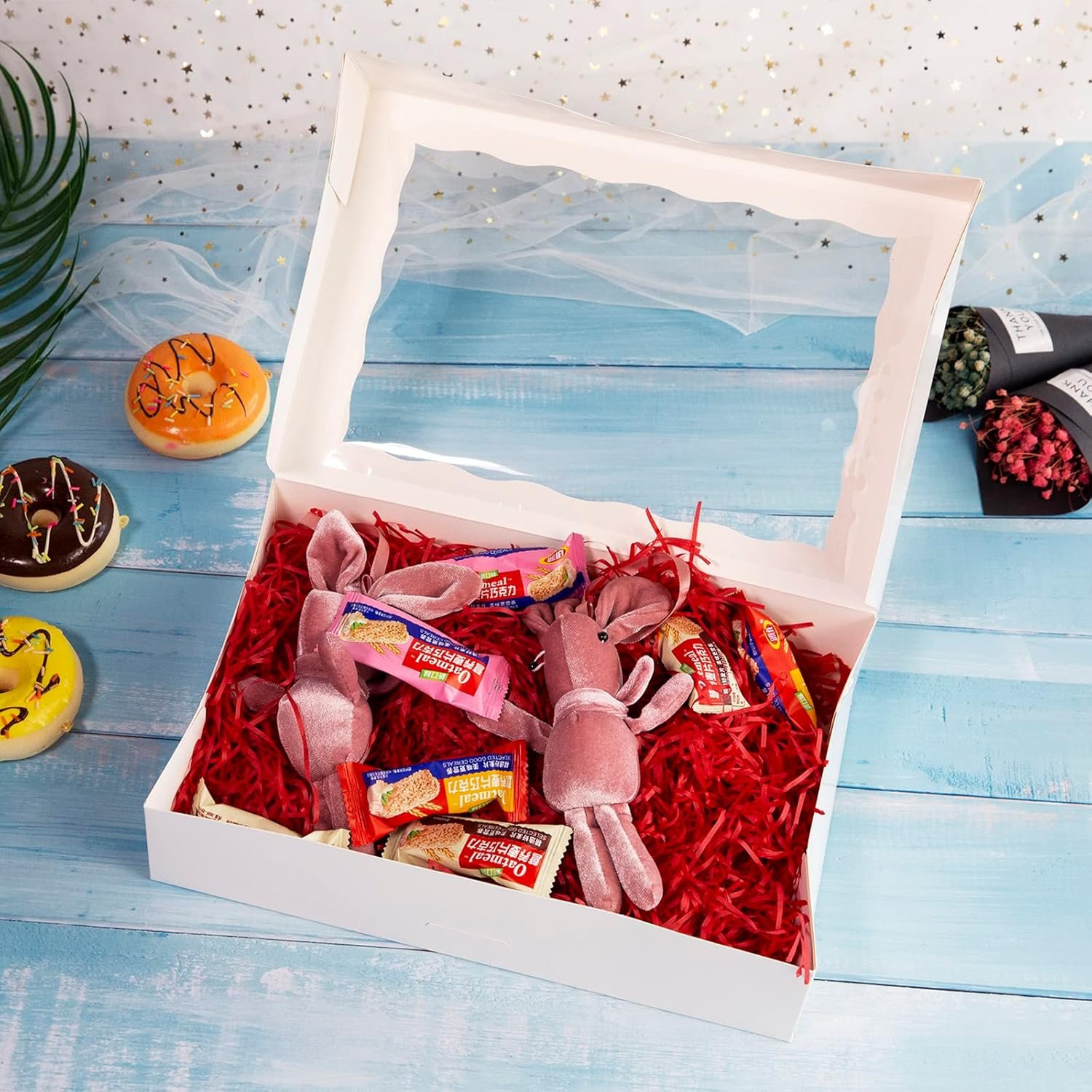 Pack de 15 Boîtes à Pâtisserie 16x11x2.75 pouces, Grossiste Fournisseur, Boîtes en Carton Nature avec Fenêtre PVC auto-dépliante, Logo Personnalisé, Contient 12 Donuts, Muffins et Cookies. Pack de 15 Boîtes à Pâtisserie 16x11x2.75 pouces, Grossiste Fournisseur, Boîtes en Carton Nature avec Fenêtre PVC auto-dépliante, Logo Personnalisé, Contient 12 Donuts, Muffins et Cookies.