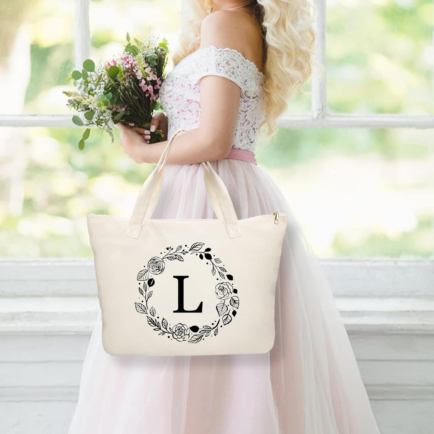 Grossiste sac tote en toile avec fermeture éclair personnalisée, pochette intérieure, idéal comme cadeau pour femmes, mamans, enseignants, amis et demoiselles d'honneur, en marque blanche. Grossiste sac tote en toile avec fermeture éclair personnalisée, pochette intérieure, idéal comme cadeau pour femmes, mamans, enseignants, amis et demoiselles d'honneur, en marque blanche.