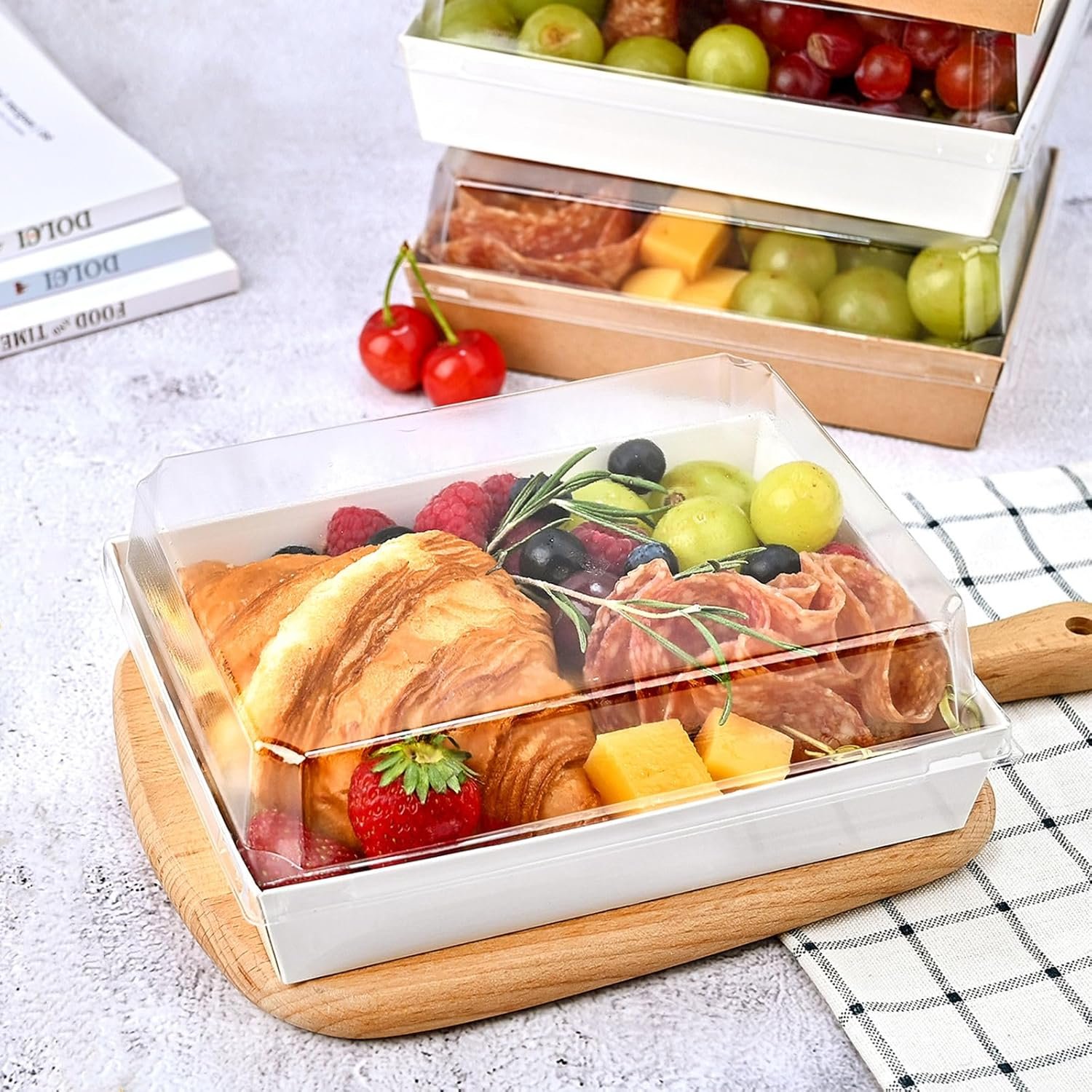 Grossiste en Vrac de Boîtes à Charcuterie 7x5 pouces avec Couvercles Clairs, 50 Packs de Boîtes en Papier avec Fenêtre, Containers Alimentaires Jetables pour Sandwichs, Fraises, Biscuits, Cupcakes, OEM