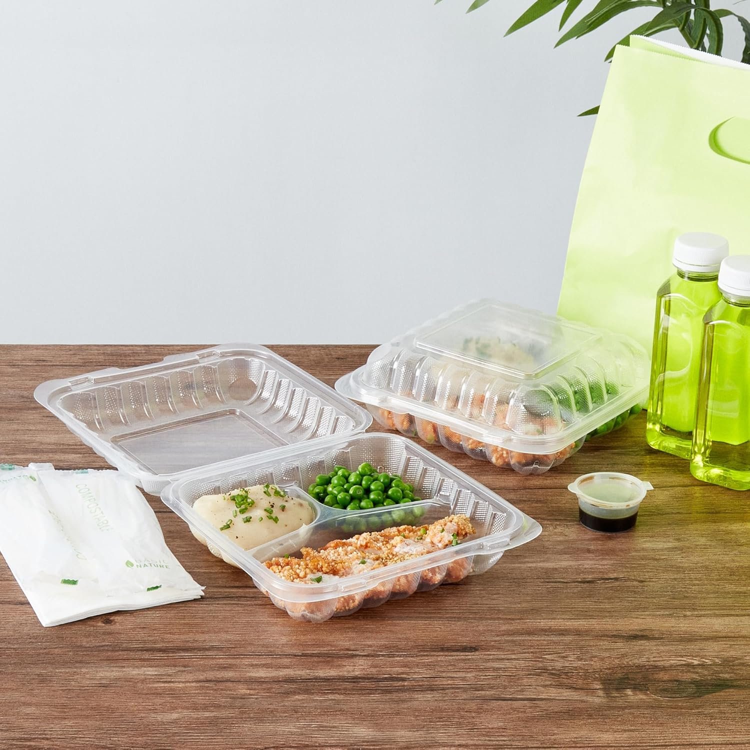 Grossiste Contenants à emporter 34 onces, 100 boîtes jetables 3 compartiments, couvercles sécurisés, clamshells transparents, pour pâtes ou salades, marque blanche, fabricant, adaptés au micro-ondes.