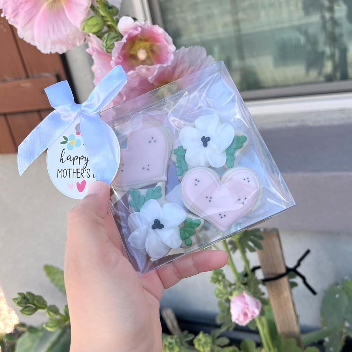 Grossiste de boîtes transparentes 4x4x1.2 pouces, idéal pour macarons et brownies | Logo Personnalisé pour vos pâtisseries | Vente en Gros pour Noël, Pâques et anniversaires