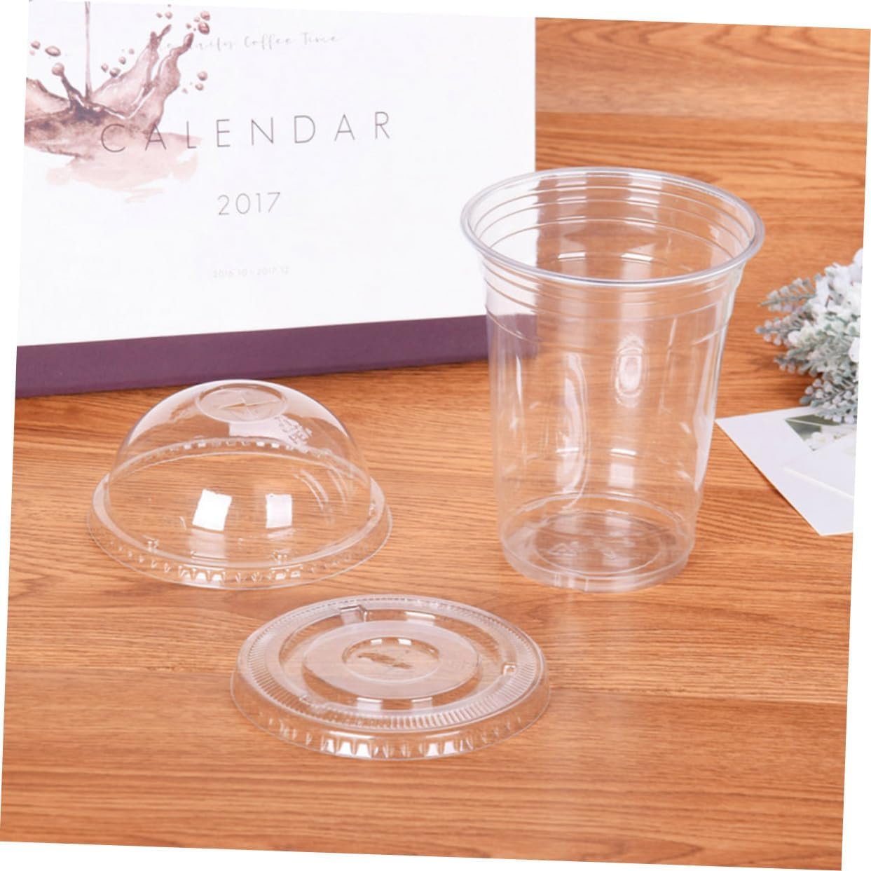 Grossiste 50pcs Gobelets en plastique PET transparents à usage unique avec couvercles dôme résistants aux chocs pour boissons froides, OEM pour smoothies, café glacé, thé aux perles et cocktails. Grossiste 50pcs Gobelets en plastique PET transparents à usage unique avec couvercles dôme résistants aux chocs pour boissons froides, OEM pour smoothies, café glacé, thé aux perles et cocktails.