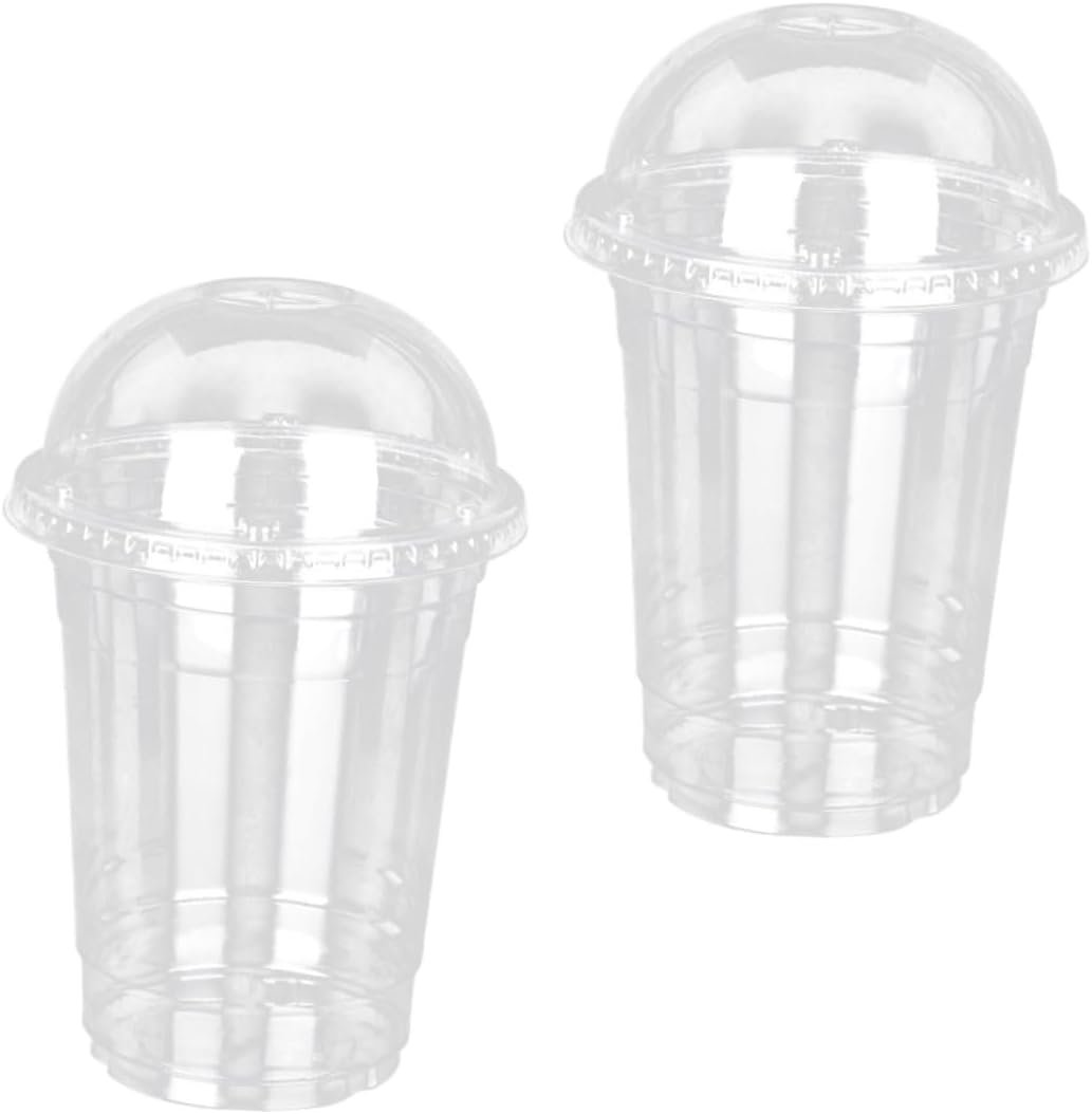 Grossiste 50pcs Gobelets en plastique PET transparents à usage unique avec couvercles dôme résistants aux chocs pour boissons froides, OEM pour smoothies, café glacé, thé aux perles et cocktails.