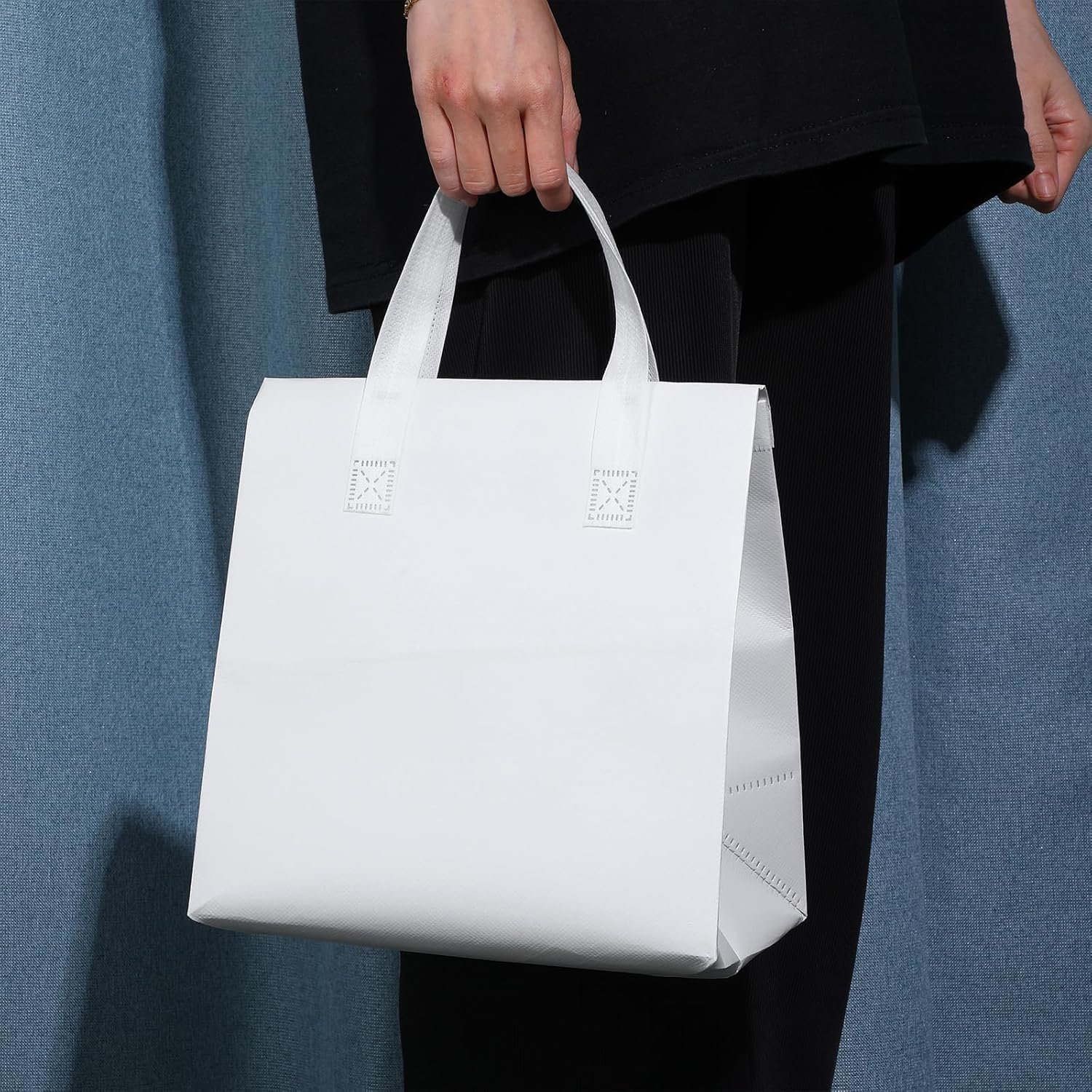 50 Pcs Sacs Isolés à Emporter en Vrac, Fournisseur de Sacs Thermal pour Aliments Chauds et Froids, OEM pour Restaurant et Restauration, Idéal pour Café, Lait, Thé, Fruits de Mer, Pizzas (Blanc)