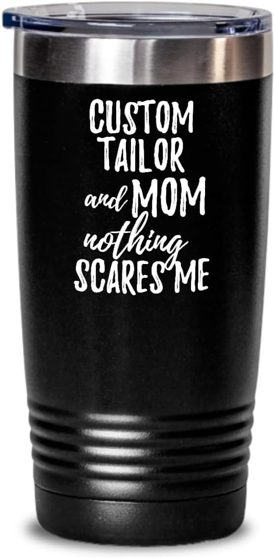 Grossiste Tasse Isolante 20 oz Personnalisée pour Maman, Idée Cadeau Humoristique, Fournisseur de Souvenirs, Curiosité "Rien ne me fait peur" pour Café et Thé avec Couvercle Noir.