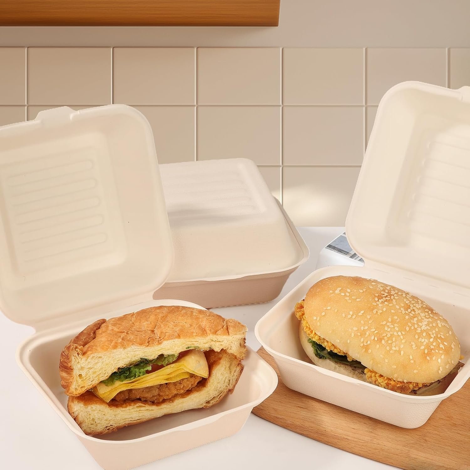 Grossiste Containers alimentaires jetables, 60 pièces, 6 x 6 pouces, clamshell compostables pour sandwichs, hamburger et gâteau, Fournisseur de solutions en vrac pour votre marque blanche. Grossiste Containers alimentaires jetables, 60 pièces, 6 x 6 pouces, clamshell compostables pour sandwichs, hamburger et gâteau, Fournisseur de solutions en vrac pour votre marque blanche.