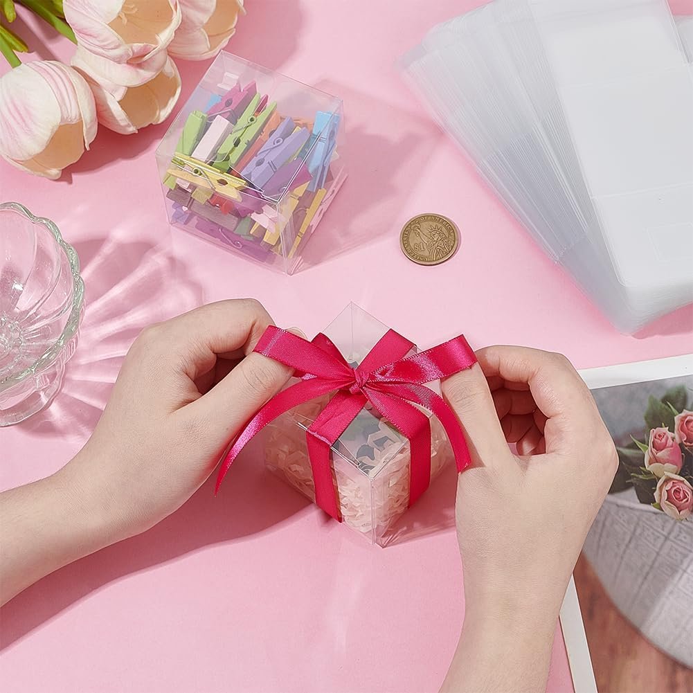 Grossiste Boîte de Favor en Plastique Transparent 60PCS 2.4x2.4x2.4 pouces pour Chocolat et Desserts, OEM pour Mariages, Fêtes d'Halloween et de Noël, Emballage de Cadeaux en Vrac Grossiste Boîte de Favor en Plastique Transparent 60PCS 2.4x2.4x2.4 pouces pour Chocolat et Desserts, OEM pour Mariages, Fêtes d'Halloween et de Noël, Emballage de Cadeaux en Vrac