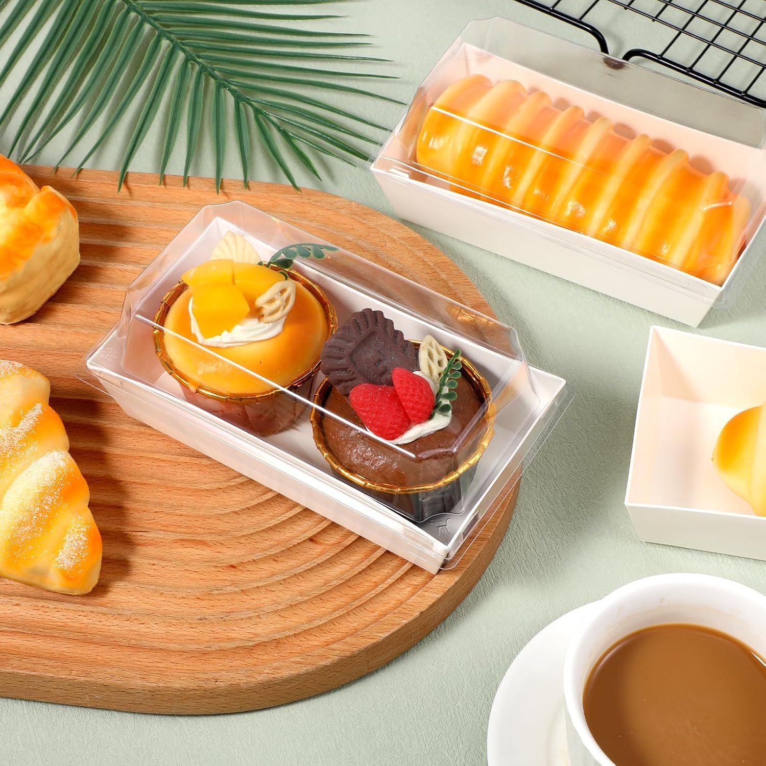 Grossiste en Vrac Boîtes à Charcuterie en Papier 100 Pack avec Couvercles Transparants, Contenants à Sandwichs Jetables, Solutions pour Pâtisseries de 2 Cupcakes, Muffins, Bombes de Cacao Chaud, Fraises, Boîte à Desserts à Emporter, OEM