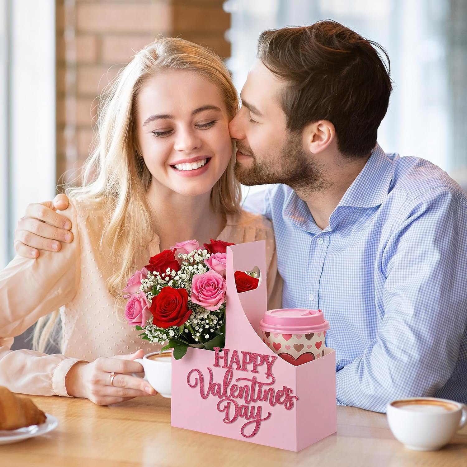 Grossiste porte-gobelets en papier rose 60 pièces 2 tasses avec poignées, 7.87 x 3.07 x 6.77 pouces, solution de livraison de café pour restaurant, OEM, fabricant de porte-boissons en vrac.