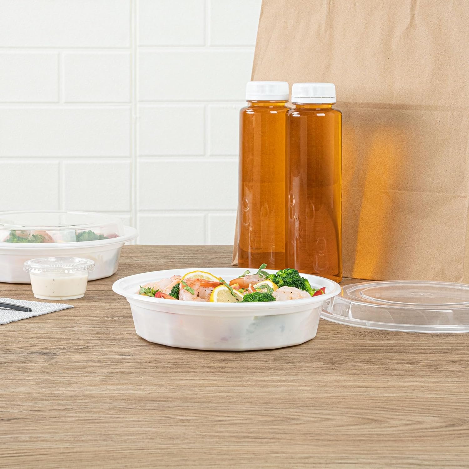 Grossiste Asporto 24 Onces Boîtes À Emporter Rondes, Contenants Alimentaires Microwavables 50 Unités, Logos Personnalisés Inclus, sans BPA, Fabrice de Vaisselle Jetable en Plastique Blanc