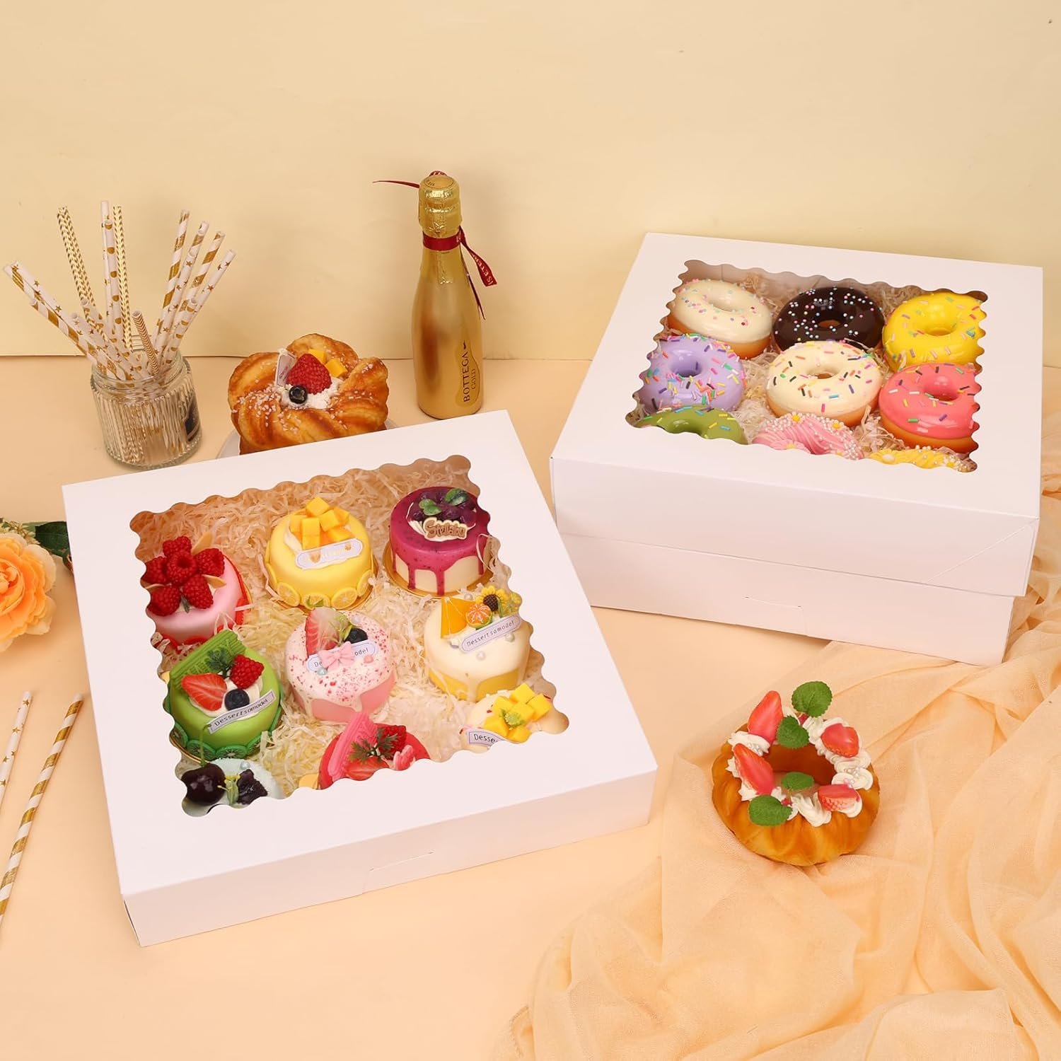 Grossiste en Vrac Boîtes à Pâtisseries 25 pcs, 12x12x2,5 Boîtes Blanches avec Fenêtre, Fournisseur de Boîtes à Cookies Automatiques pour Tartes, Boîtes à Desserts pour Pizzas, Fraises, Chocolats, Pâtisseries, Muffins et Beignets | Logo Personnalisé Grossiste en Vrac Boîtes à Pâtisseries 25 pcs, 12x12x2,5 Boîtes Blanches avec Fenêtre, Fournisseur de Boîtes à Cookies Automatiques pour Tartes, Boîtes à Desserts pour Pizzas, Fraises, Chocolats, Pâtisseries, Muffins et Beignets | Logo Personnalisé