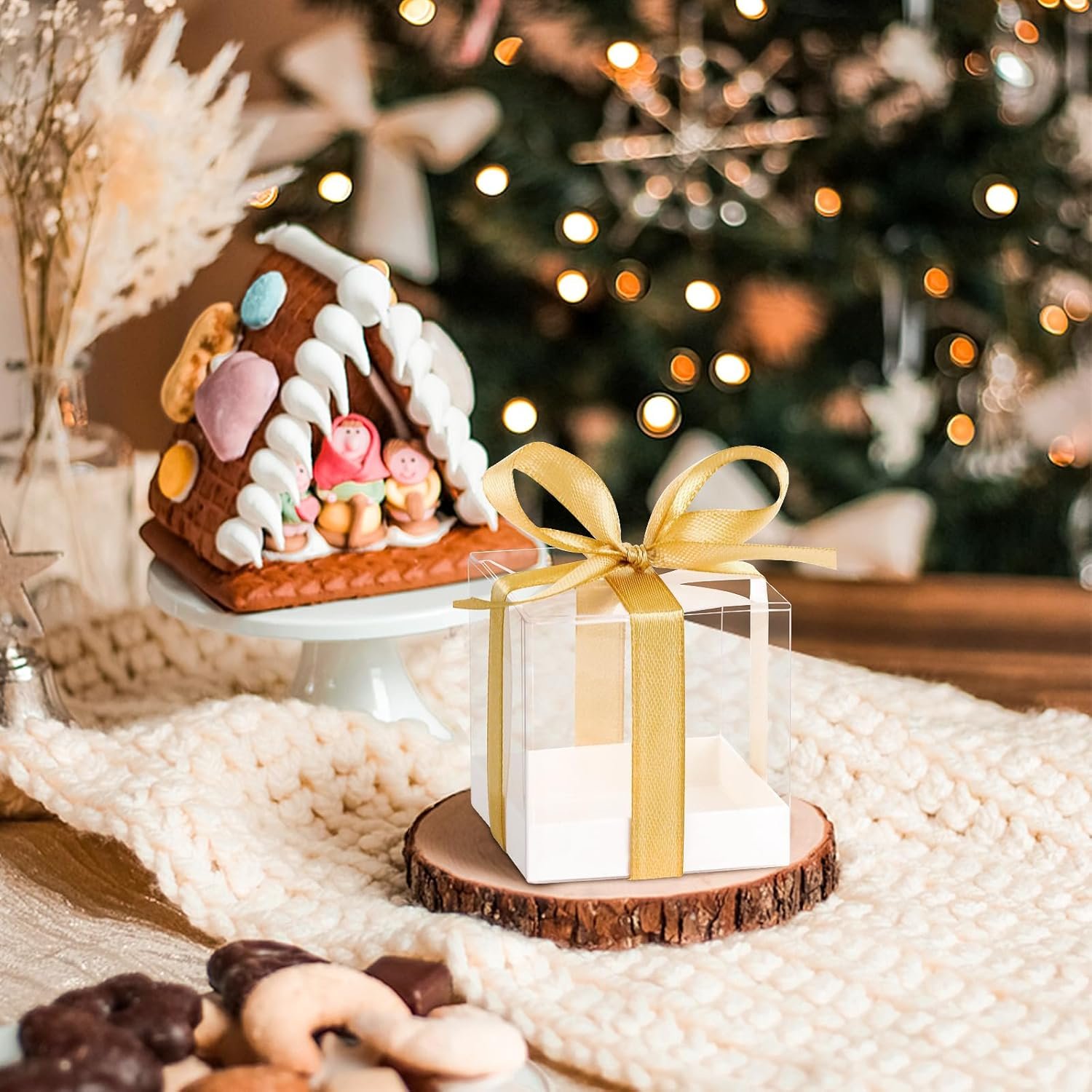 Grossiste 50pcs Boîtes de Faveurs Claires 2x2x2 Inches pour Bonbons - Boîtes de Cadeaux avec Logo Personnalisé pour Mariage et Anniversaire, Fournisseur de Boîtes à Macaron avec Ribbons Grossiste 50pcs Boîtes de Faveurs Claires 2x2x2 Inches pour Bonbons - Boîtes de Cadeaux avec Logo Personnalisé pour Mariage et Anniversaire, Fournisseur de Boîtes à Macaron avec Ribbons