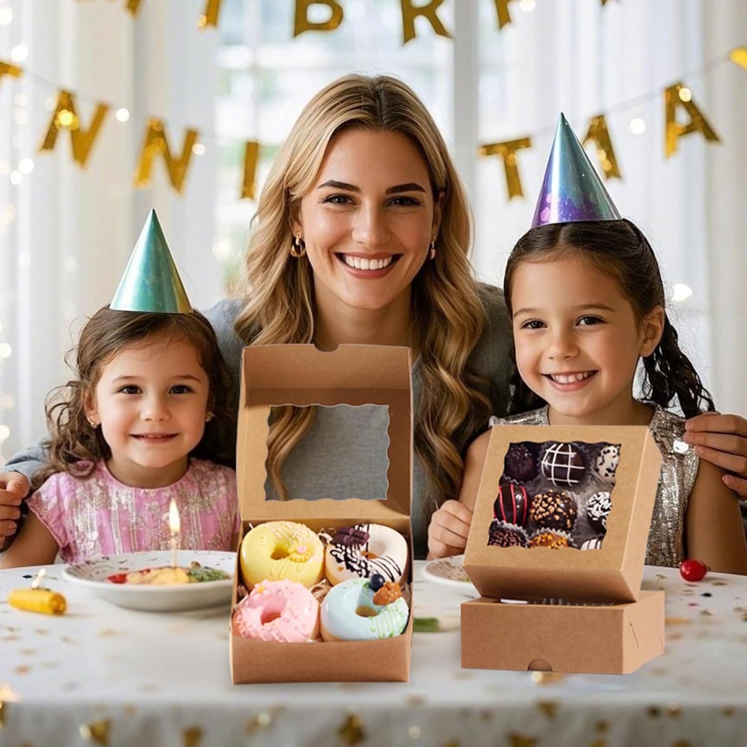 Boîte à gâteaux 20 Pcs 5x5x2 pouces pour pâtisseries, fournisseur en gros, idéale pour macaron, chocolat, truffes et cadeaux, personnalisation de logo disponible. Boîte à gâteaux 20 Pcs 5x5x2 pouces pour pâtisseries, fournisseur en gros, idéale pour macaron, chocolat, truffes et cadeaux, personnalisation de logo disponible.