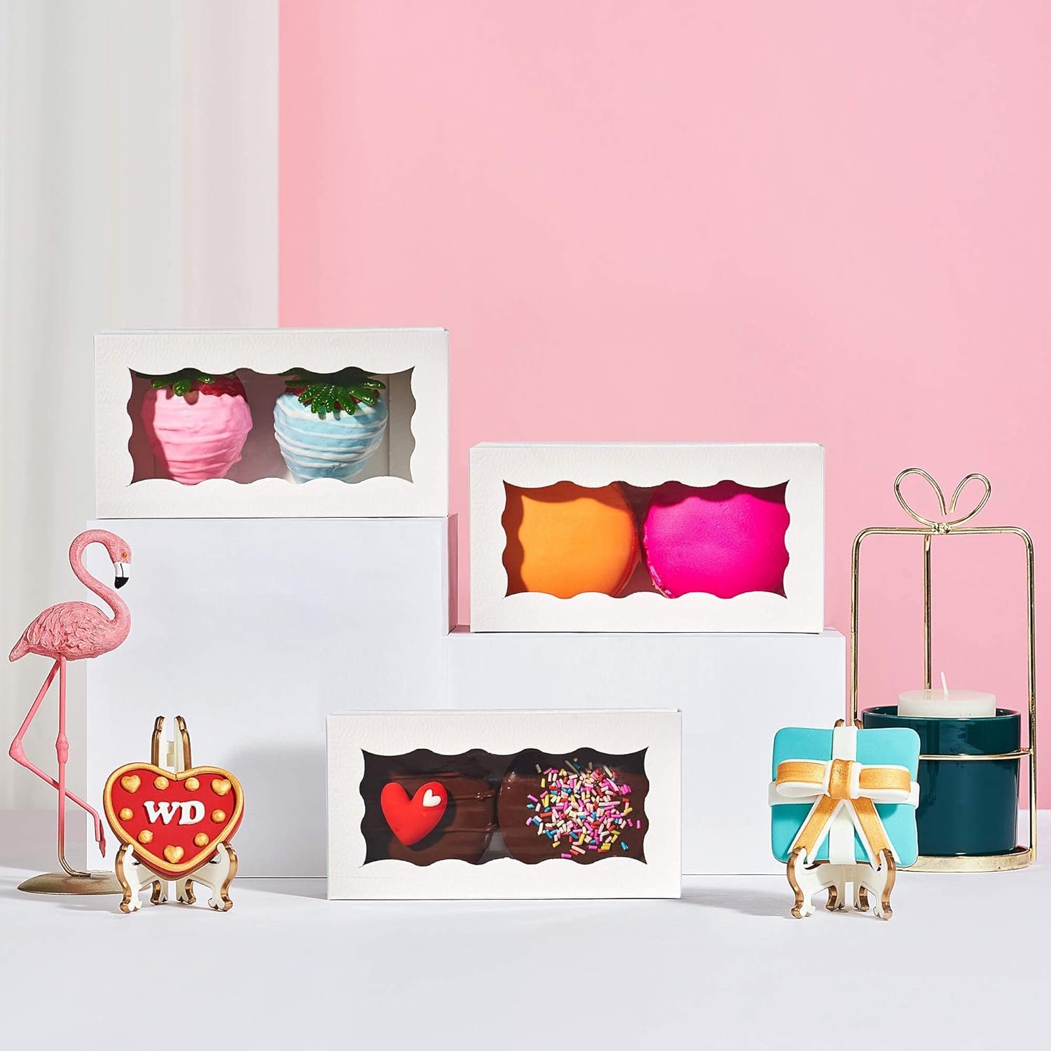 Grossiste boîte à bonbon blanche avec fenêtre 100 pièces - 4,17x2,16x1,37 pouces - idéal pour chocolat, boîtes de pâtisserie, boîtes de macarons pour 2 - Marque Blanche personnalisée par votre Fournisseur.