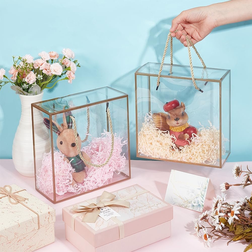Grossiste Boîte Cadeau en PET Transparente 7.8x7.8x3.5 Pouces avec Bord Doré et Poignée, Logo Personnalisé pour Fêtes, Fournisseur de Boîtes à Favor pour Mariage et Anniversaire en Vrac