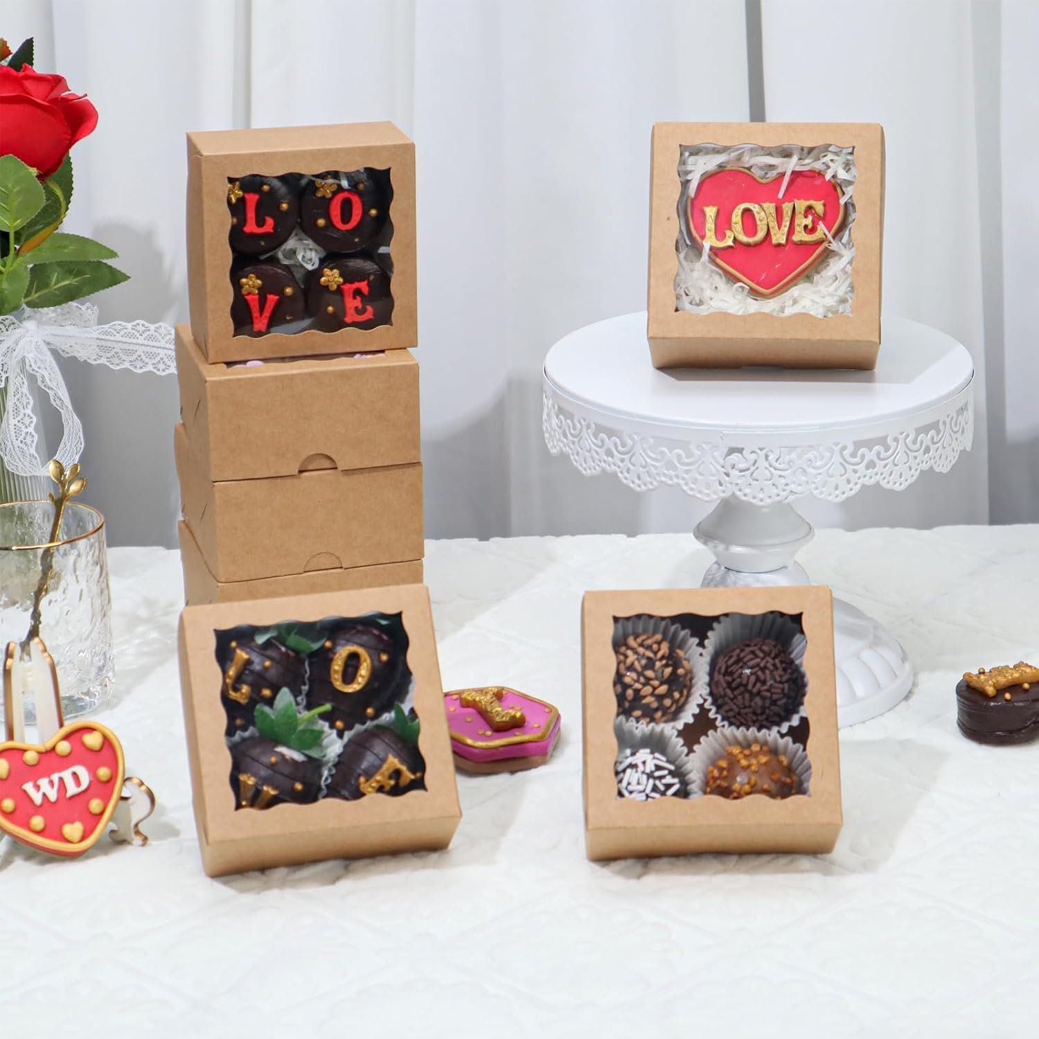 Boîtes à pâtisserie brunes de 50 unités, 4x4x2 pouces - Vente en gros d'emballages alimentaires pour cookies, truffes et cadeaux de mariage, avec logo personnalisé - Fabricant d'options polyvalentes pour gâteaux, tartes et rouleaux à la cannelle. Boîtes à pâtisserie brunes de 50 unités, 4x4x2 pouces - Vente en gros d'emballages alimentaires pour cookies, truffes et cadeaux de mariage, avec logo personnalisé - Fabricant d'options polyvalentes pour gâteaux, tartes et rouleaux à la cannelle.