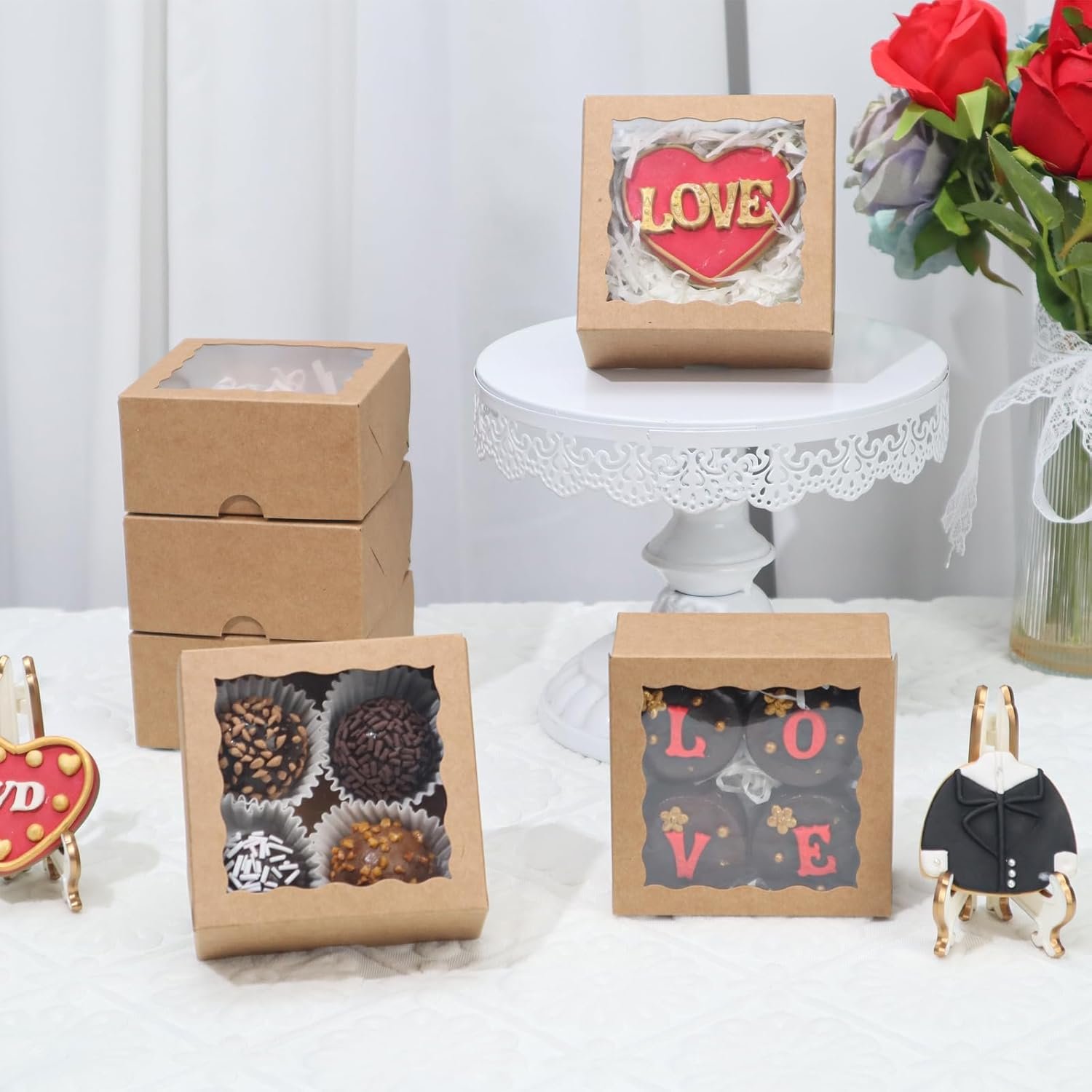 Boîtes à pâtisserie brunes de 50 unités, 4x4x2 pouces - Vente en gros d'emballages alimentaires pour cookies, truffes et cadeaux de mariage, avec logo personnalisé - Fabricant d'options polyvalentes pour gâteaux, tartes et rouleaux à la cannelle. Boîtes à pâtisserie brunes de 50 unités, 4x4x2 pouces - Vente en gros d'emballages alimentaires pour cookies, truffes et cadeaux de mariage, avec logo personnalisé - Fabricant d'options polyvalentes pour gâteaux, tartes et rouleaux à la cannelle.
