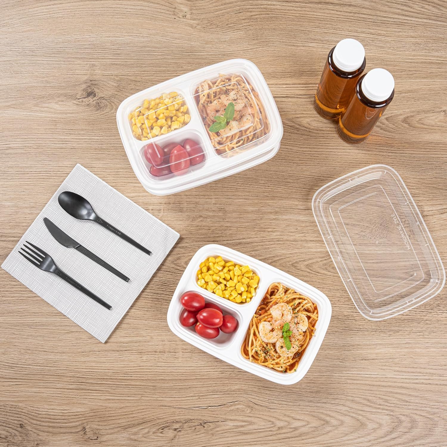 Grossiste Boîtes à emporter compartimentées de 26 onces, 50 contenants alimentaires en plastique blanc, 3 compartiments, avec couvercles en plastique clair, sans BPA, pour préparation de repas, Fabricant en gros, Logo Personnalisé.