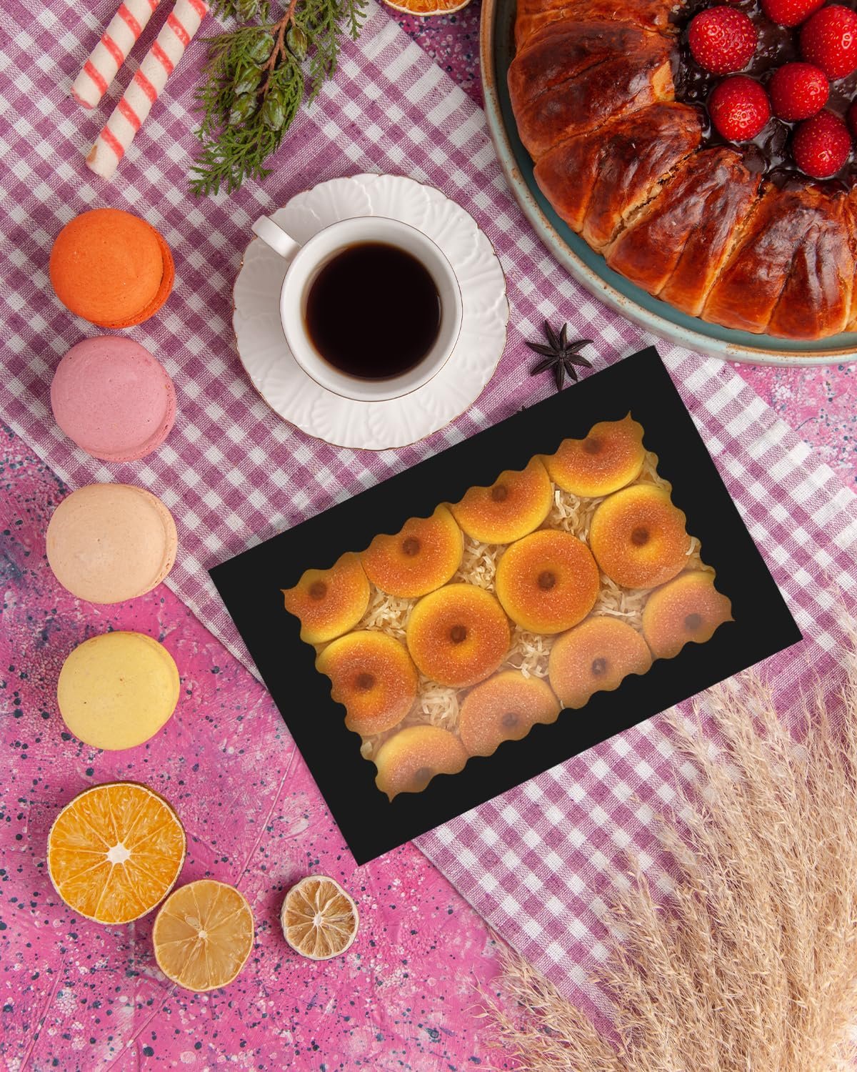 Grossiste boîte à pâtisserie macaron auto-pop-up noire avec fenêtre 24 pièces 14x10x2,5 pouces, marque blanche et emballage personnalisé fournisseur. Grossiste boîte à pâtisserie macaron auto-pop-up noire avec fenêtre 24 pièces 14x10x2,5 pouces, marque blanche et emballage personnalisé fournisseur.