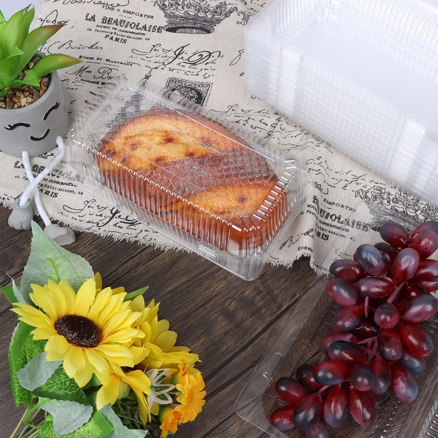 Grossiste en contenant plastique transparent, boîte à hot dog avec couvercle hinged, 50 pièces, taille 9,06 x 4,92 x 3,15“, fournisseur pour takeout restaurant, logo personnalisé. Grossiste en contenant plastique transparent, boîte à hot dog avec couvercle hinged, 50 pièces, taille 9,06 x 4,92 x 3,15“, fournisseur pour takeout restaurant, logo personnalisé.