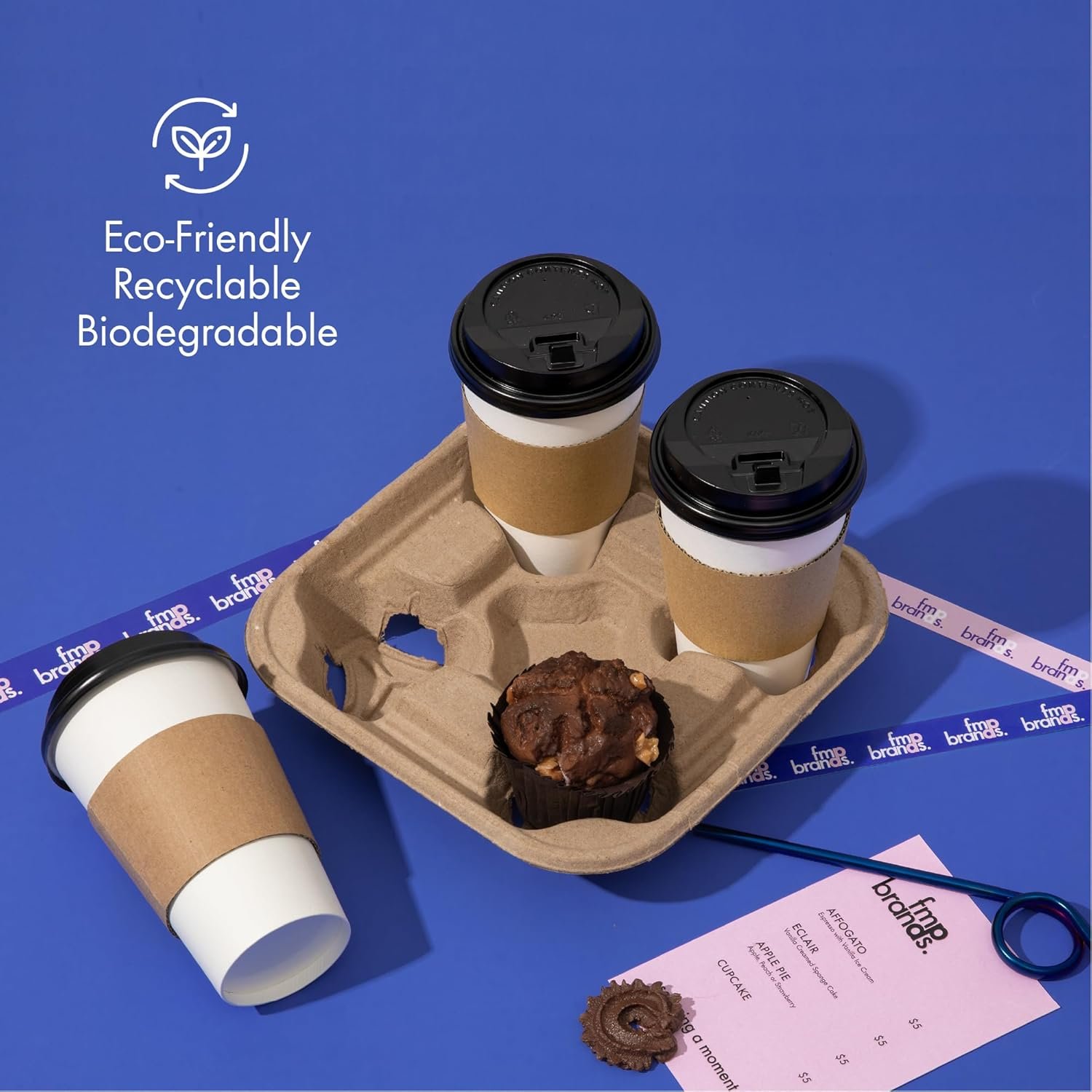 Grossiste de porte-gobelet jetables 4 tasses, support en pulpe de fibre compostable pour gobelets de 8 à 32 oz, idéal pour le service de livraison, logo personnalisé, fournisseur durable pour cafés à emporter.