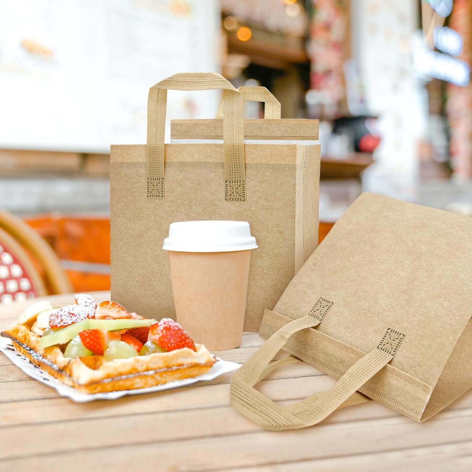 Grossiste de sacs isothermes pour repas à emporter, 120 pcs, 9.5 x 9.5 x 6 in, avec logo personnalisé, idéal pour la pizza, le café, le thé et les livraisons. Fournisseur de sacs de livraison pour restauration et pique-nique en vente en gros.
