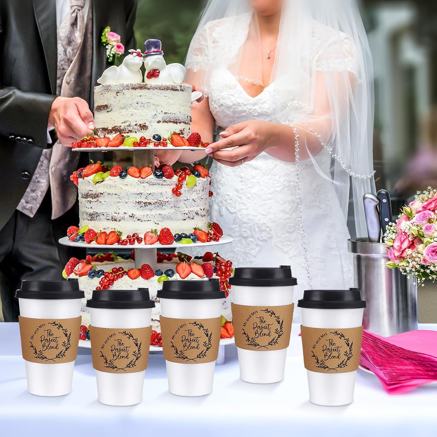 Grossiste 200 Pcs Manchons à Café Personnalisés pour Mariage en Vrac, Fournisseur de Manchons en Papier Kraft pour Tasses Chaudes 10-20 oz avec Logo Personnalisé, Favor de Mariage, Anniversaire, Baptême.