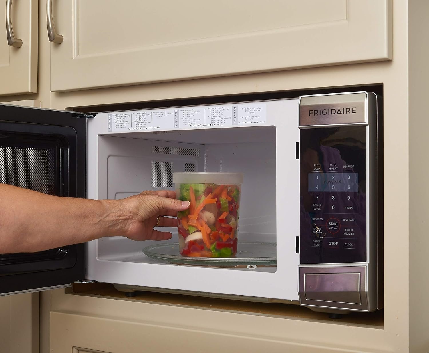 Grossiste conteneurs alimentaires de stockage 8oz, 16oz, 32oz en vrac, ensemble de 70 sets, pour préparation de repas, conteneurs ronds transparents et hermétiques, logo personnalisé, compatible avec le micro-ondes et le congélateur. Grossiste conteneurs alimentaires de stockage 8oz, 16oz, 32oz en vrac, ensemble de 70 sets, pour préparation de repas, conteneurs ronds transparents et hermétiques, logo personnalisé, compatible avec le micro-ondes et le congélateur.