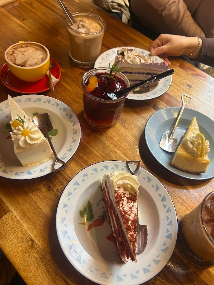 Avis clients décryptés : À quoi s'attendre chez Café Bống à Toulouse