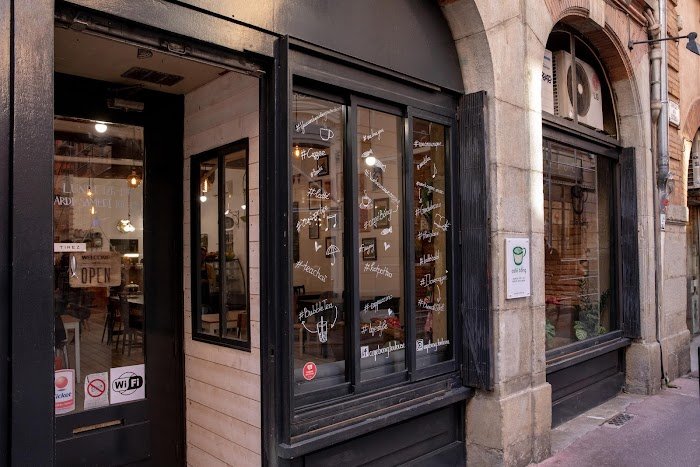 Avis clients décryptés : À quoi s'attendre chez Café Bống à Toulouse