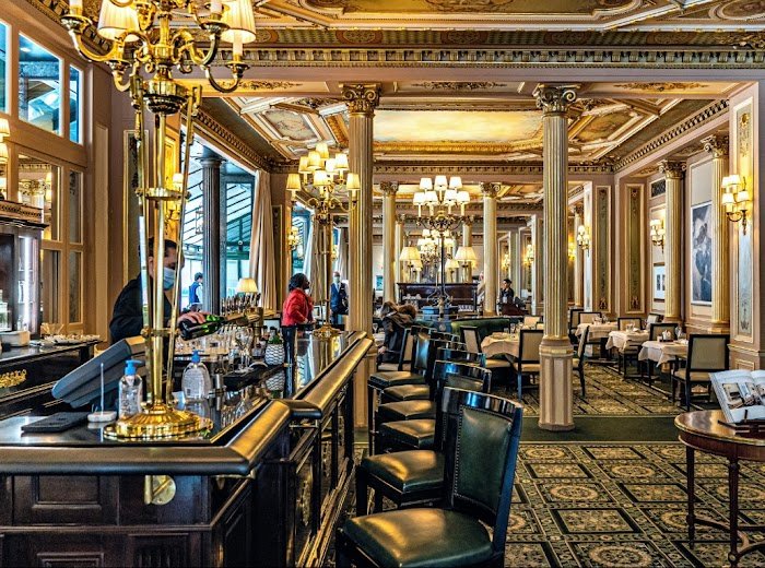 À quoi s'attendre au Café de la Paix à Paris, France : Expériences honnêtes de clients