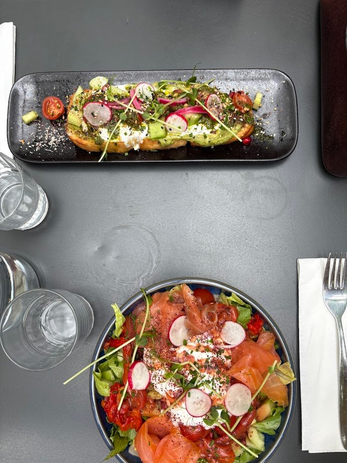 Avis Honnête sur Café A à Paris, France : Ce qu'il Faut Savoir Avant Votre Visite Avis Honnête sur Café A à Paris, France : Ce qu'il Faut Savoir Avant Votre Visite