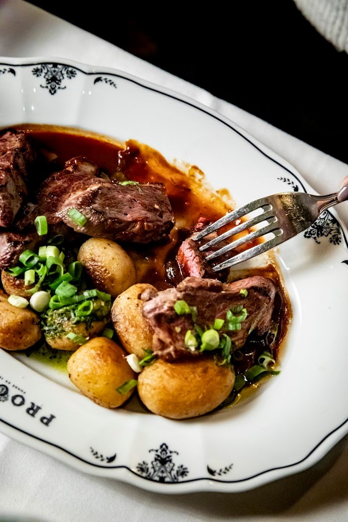 Le Procope à Paris, France : Expériences clients honnêtes et à quoi s'attendre