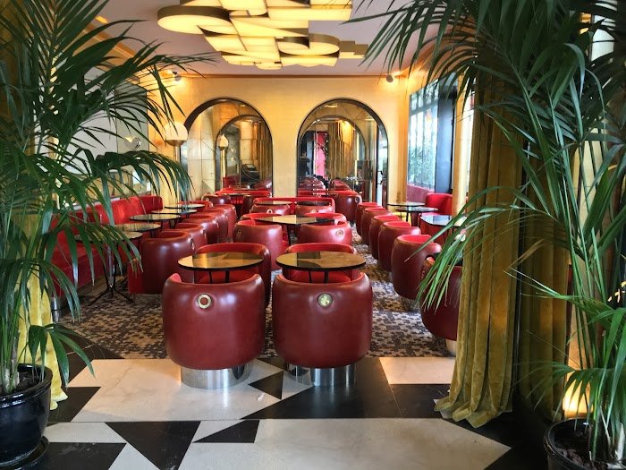 Ce qu'il faut savoir sur Café Français à Paris, France avant votre visite : Avis honnête